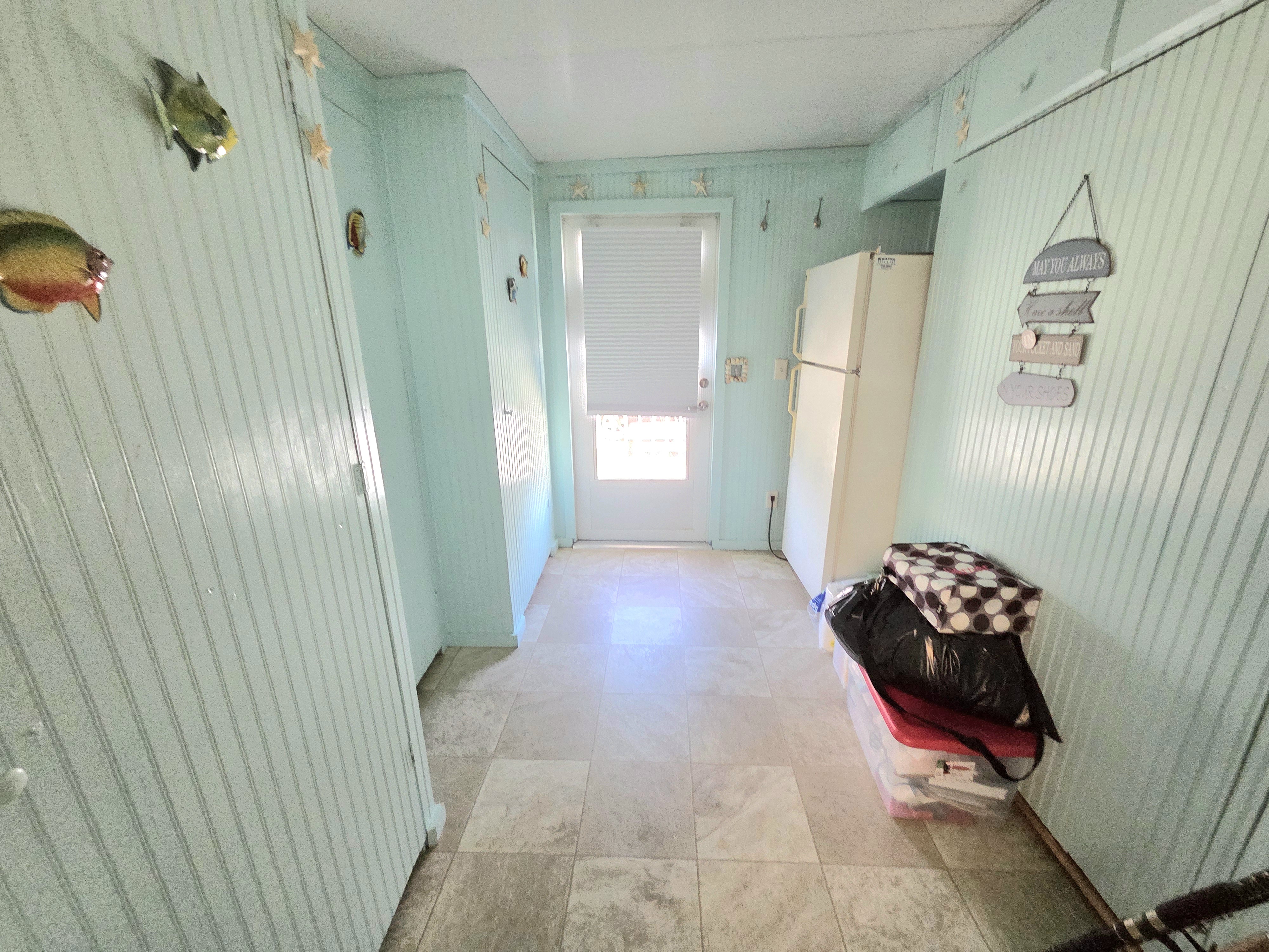 800 Kay Road, Lot 1127, Bradenton, Florida 34212, 2 Bedrooms Bedrooms, ,1 BathroomBathrooms,All - Age Mobile Home,For Sale,Kay Road, Lot 1127,4692