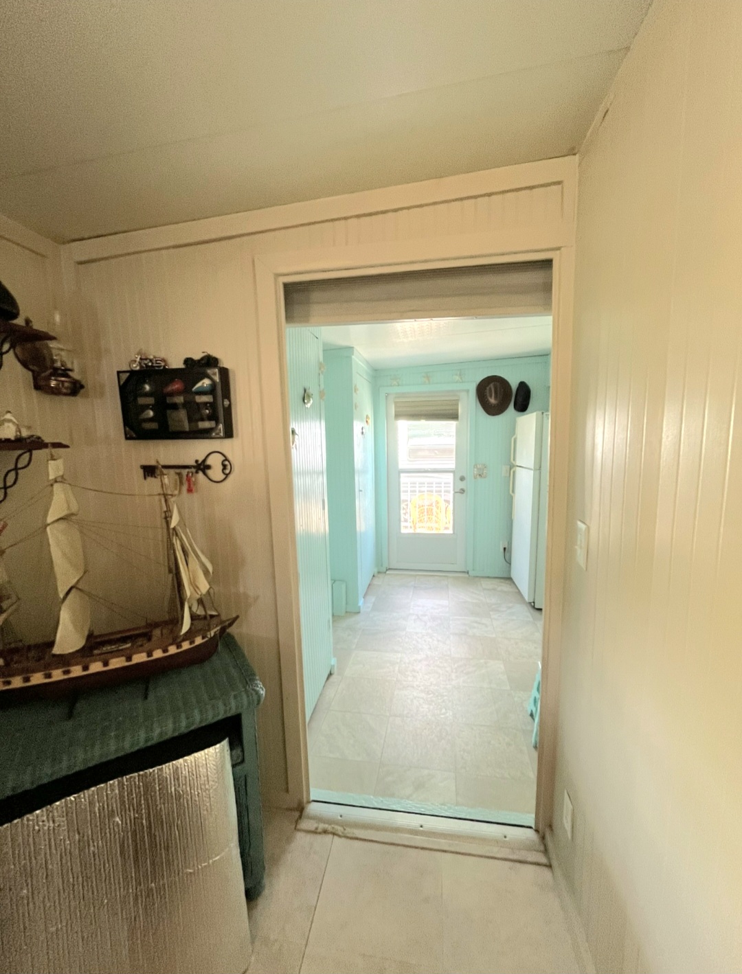 800 Kay Road, Lot 1127, Bradenton, Florida 34212, 2 Bedrooms Bedrooms, ,1 BathroomBathrooms,All - Age Mobile Home,For Sale,Kay Road, Lot 1127,4692