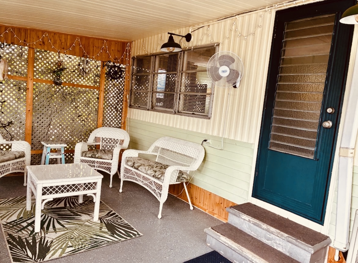 2701 34th Street North, Lot 554, St. Petersburg, Florida 33713, 2 Bedrooms Bedrooms, ,1 BathroomBathrooms,55-Plus Mobile Home,For Sale,34th Street North, Lot 554,4693