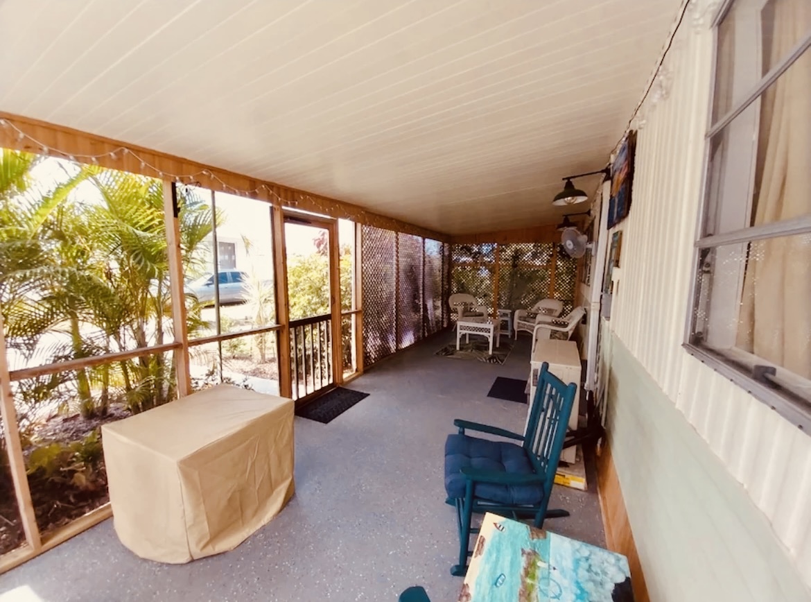 2701 34th Street North, Lot 554, St. Petersburg, Florida 33713, 2 Bedrooms Bedrooms, ,1 BathroomBathrooms,55-Plus Mobile Home,For Sale,34th Street North, Lot 554,4693
