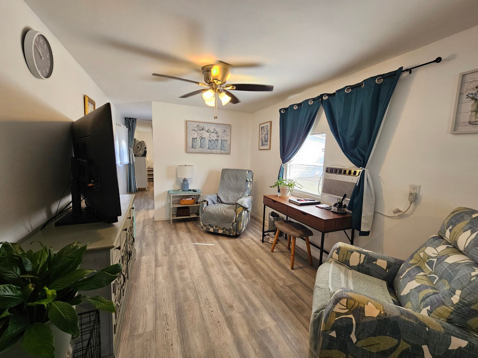 3701 14th St W, Lot 94, Bradenton, Florida 34205, 1 Bedroom Bedrooms, ,1 BathroomBathrooms,55-Plus Mobile Home,For Sale,14th St W, Lot 94,4699