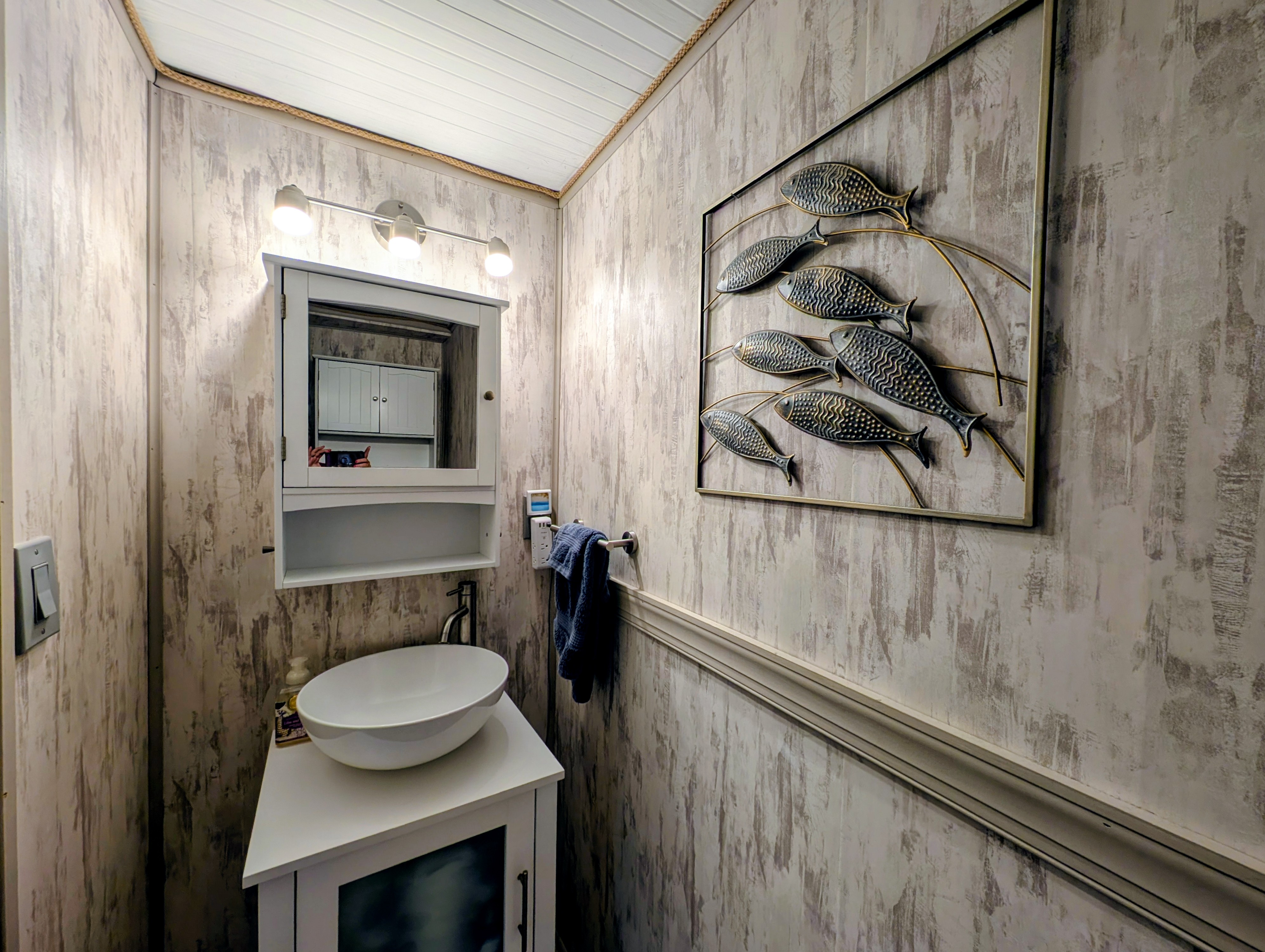 2206 Chaney Dr, Lot 442, Ruskin, Florida 33570, 2 Bedrooms Bedrooms, ,1.5 BathroomsBathrooms,55-Plus Mobile Home,For Sale,Chaney Dr, Lot 442,4701