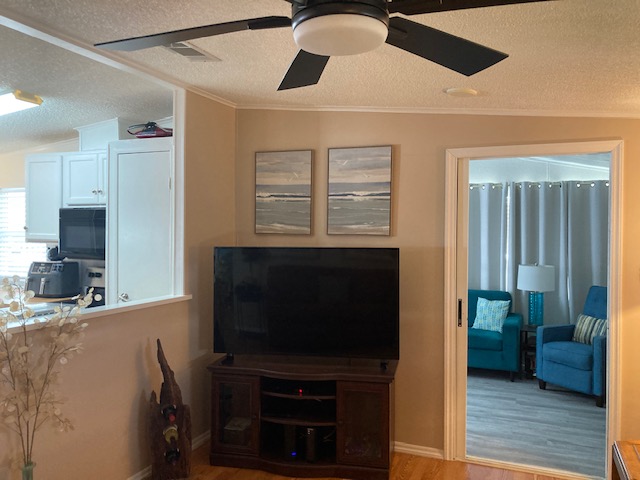 83 Imperial Drive, Lakeland, Florida 33815, 2 Bedrooms Bedrooms, ,2 BathroomsBathrooms,55-Plus Mobile Home,For Sale,Imperial Drive,4703