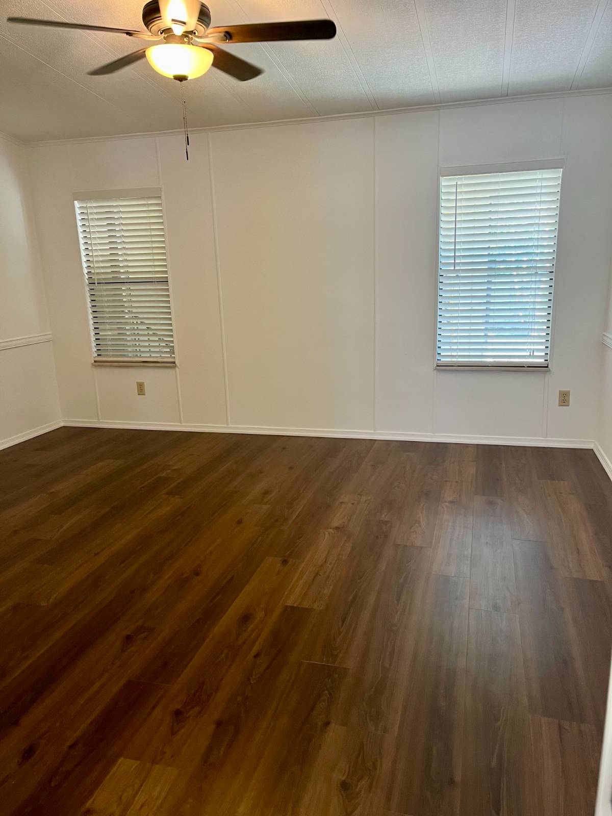 5700 Bayshore Rd, Lot 538, Palmetto, Florida 34221, 2 Bedrooms Bedrooms, ,2 BathroomsBathrooms,55-Plus Mobile Home,For Sale,Bayshore Rd, Lot 538,4707