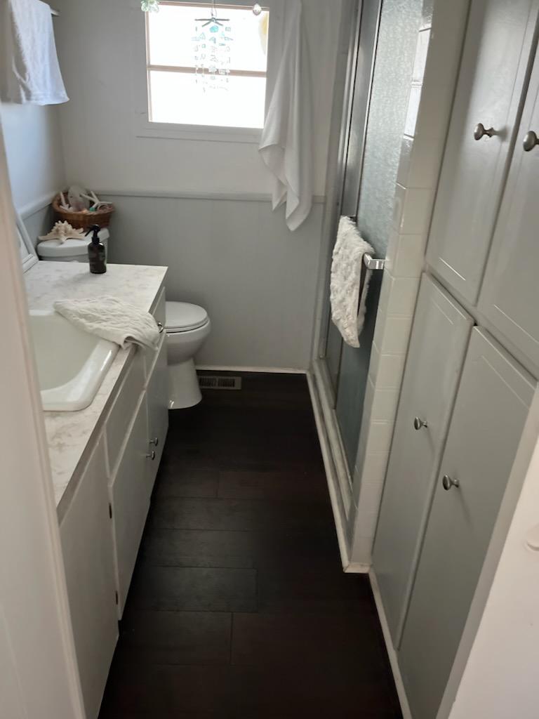 1280 Lakeview Road, Lot 136, Clearwater, Florida 33756, 1 Bedroom Bedrooms, ,1 BathroomBathrooms,55-Plus Mobile Home,For Sale,Lakeview Road, Lot 136,4708