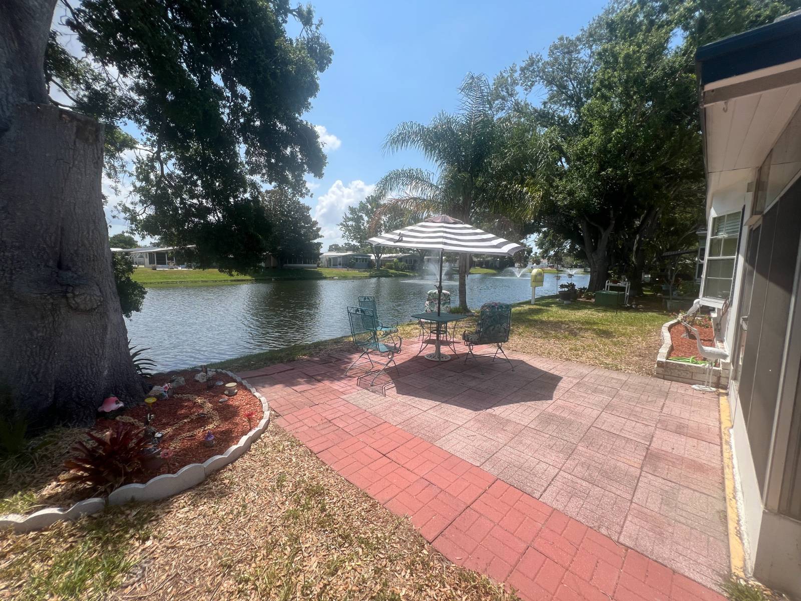 12100 Seminole Blvd, Lot 285, Largo, Florida 33778, 2 Bedrooms Bedrooms, ,2 BathroomsBathrooms,55-Plus Mobile Home,For Sale,Seminole Blvd, Lot 285,4709