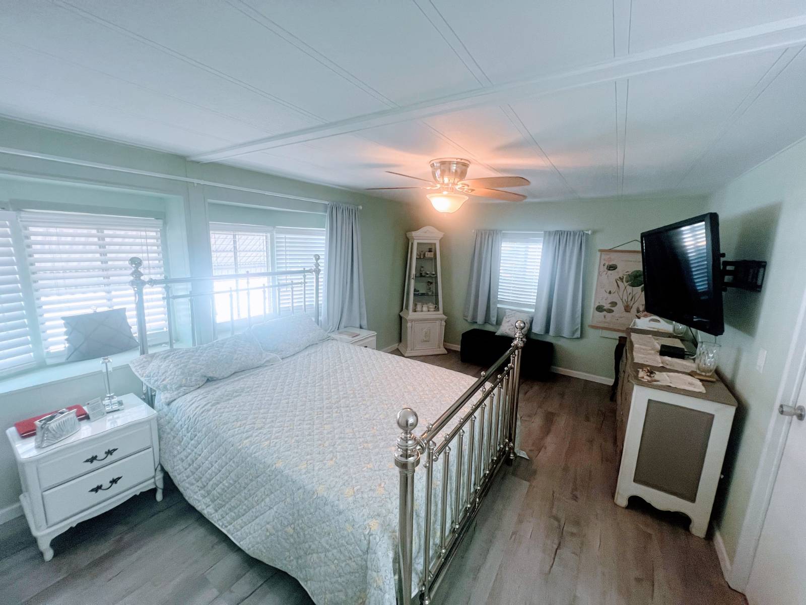 12100 Seminole Blvd, Lot 285, Largo, Florida 33778, 2 Bedrooms Bedrooms, ,2 BathroomsBathrooms,55-Plus Mobile Home,For Sale,Seminole Blvd, Lot 285,4709