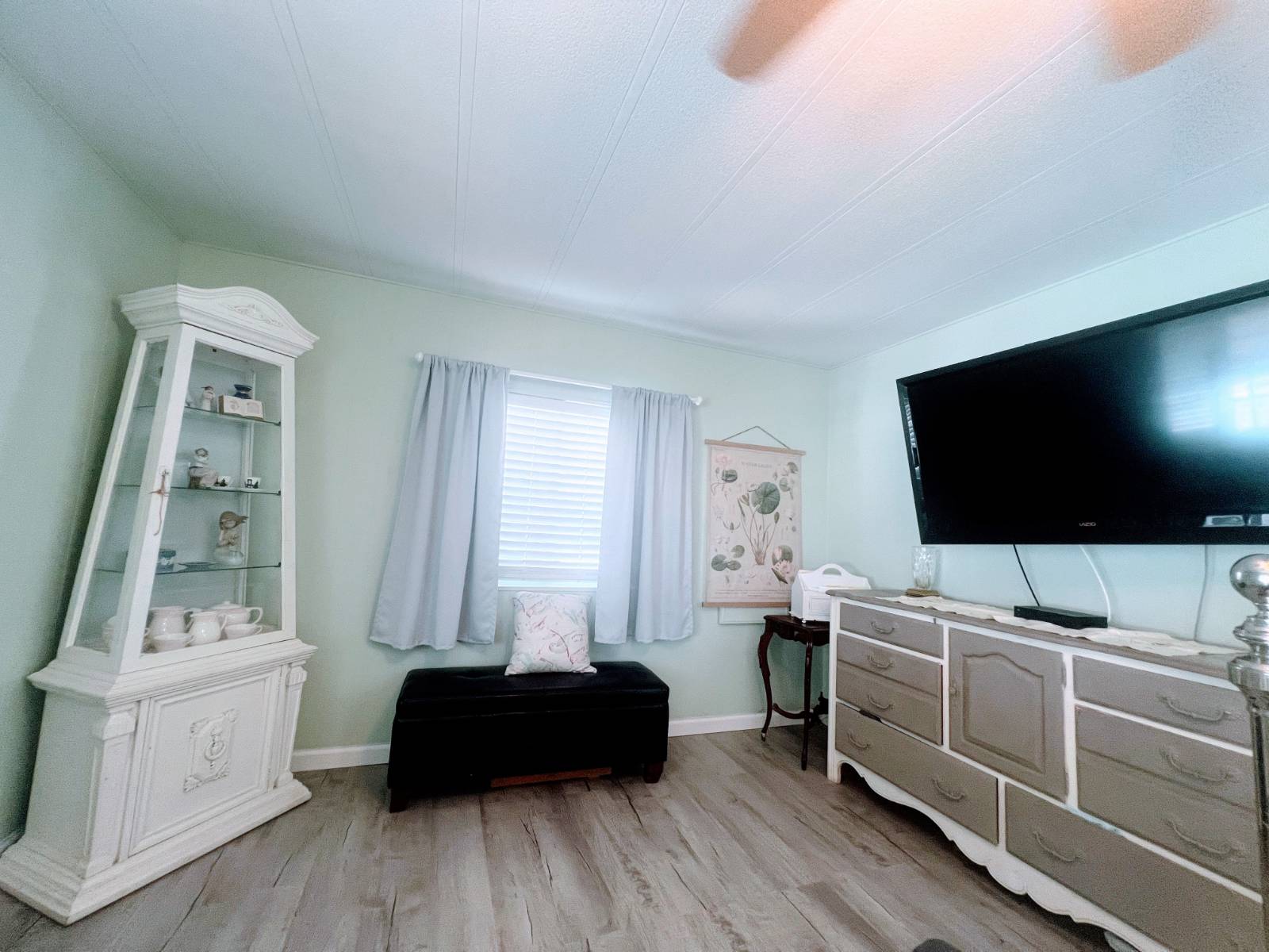 12100 Seminole Blvd, Lot 285, Largo, Florida 33778, 2 Bedrooms Bedrooms, ,2 BathroomsBathrooms,55-Plus Mobile Home,For Sale,Seminole Blvd, Lot 285,4709