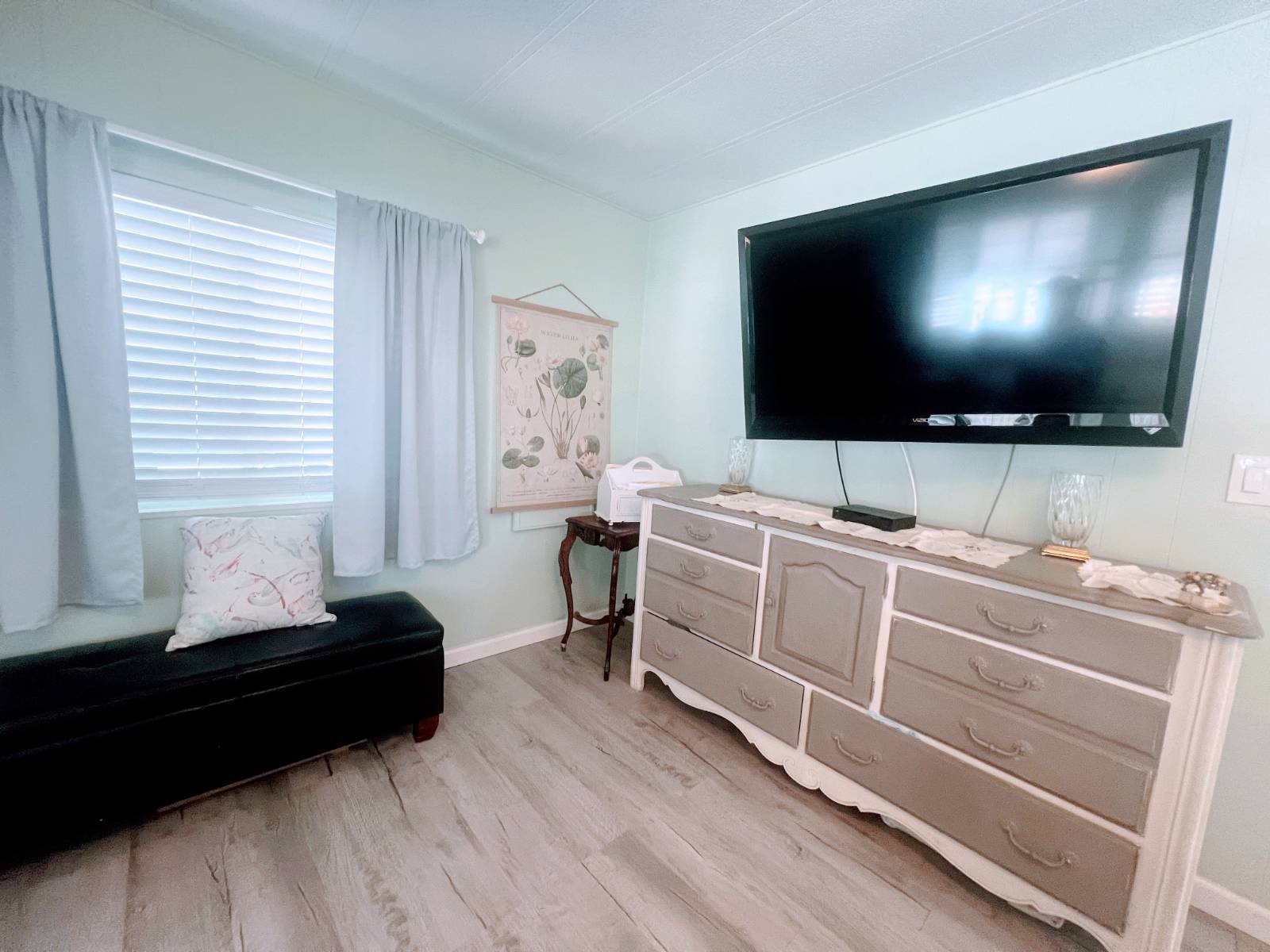 12100 Seminole Blvd, Lot 285, Largo, Florida 33778, 2 Bedrooms Bedrooms, ,2 BathroomsBathrooms,55-Plus Mobile Home,For Sale,Seminole Blvd, Lot 285,4709