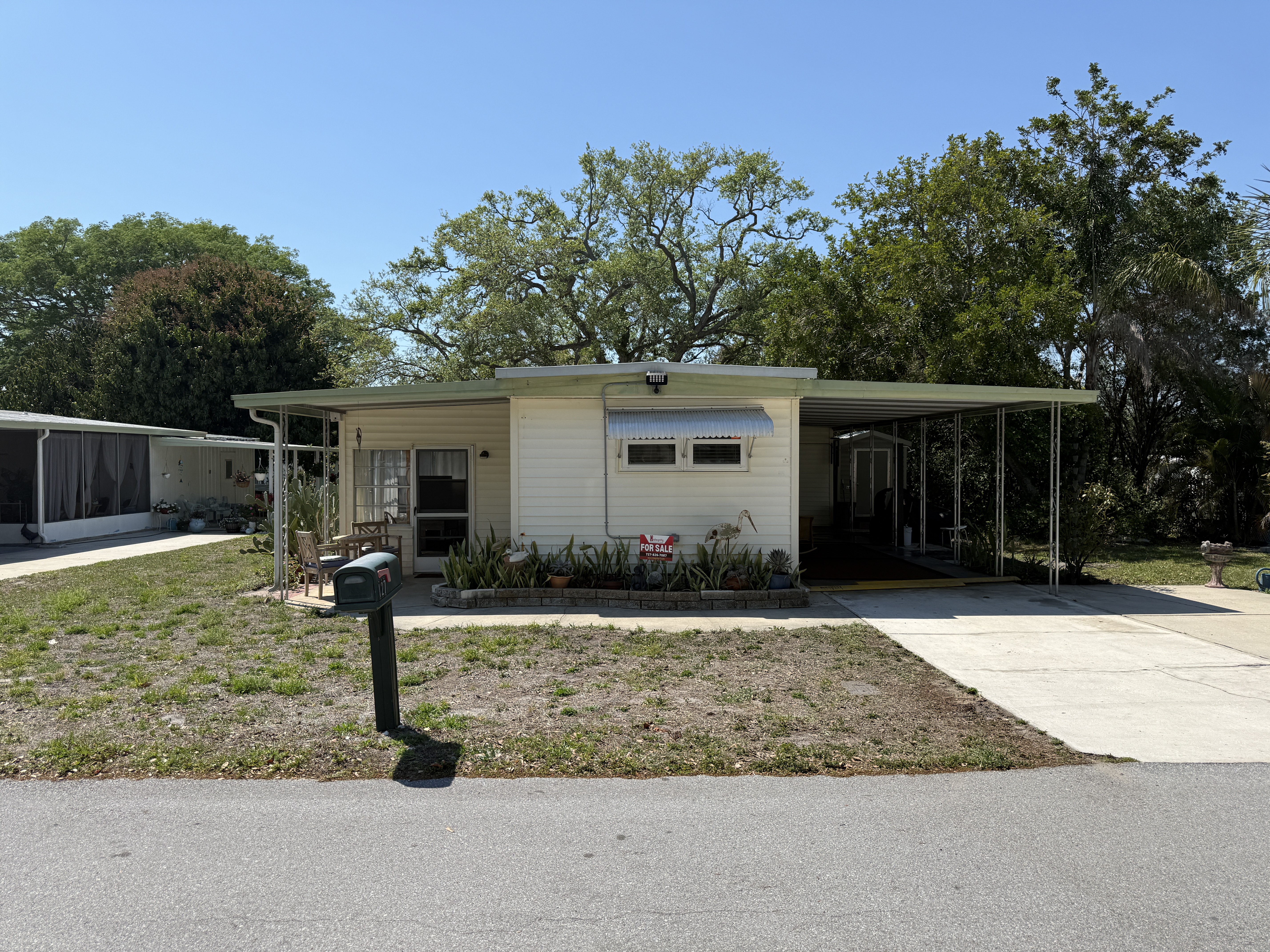 127 Aristides St, Dunedin, Florida 34698, 2 Bedrooms Bedrooms, ,1.5 BathroomsBathrooms,55-Plus Mobile Home,For Sale,Aristides St,4713