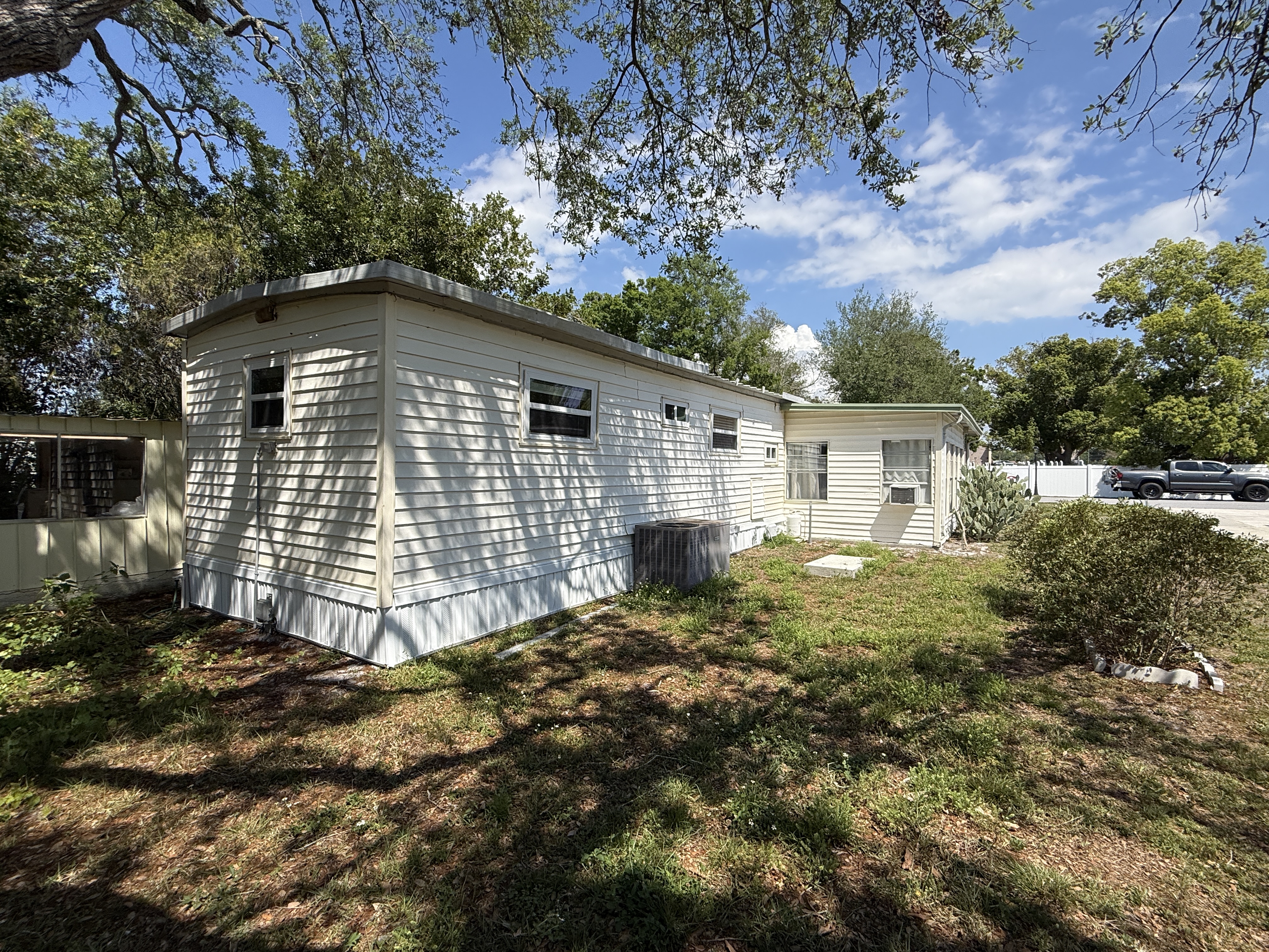 127 Aristides St, Dunedin, Florida 34698, 2 Bedrooms Bedrooms, ,1.5 BathroomsBathrooms,55-Plus Mobile Home,For Sale,Aristides St,4713