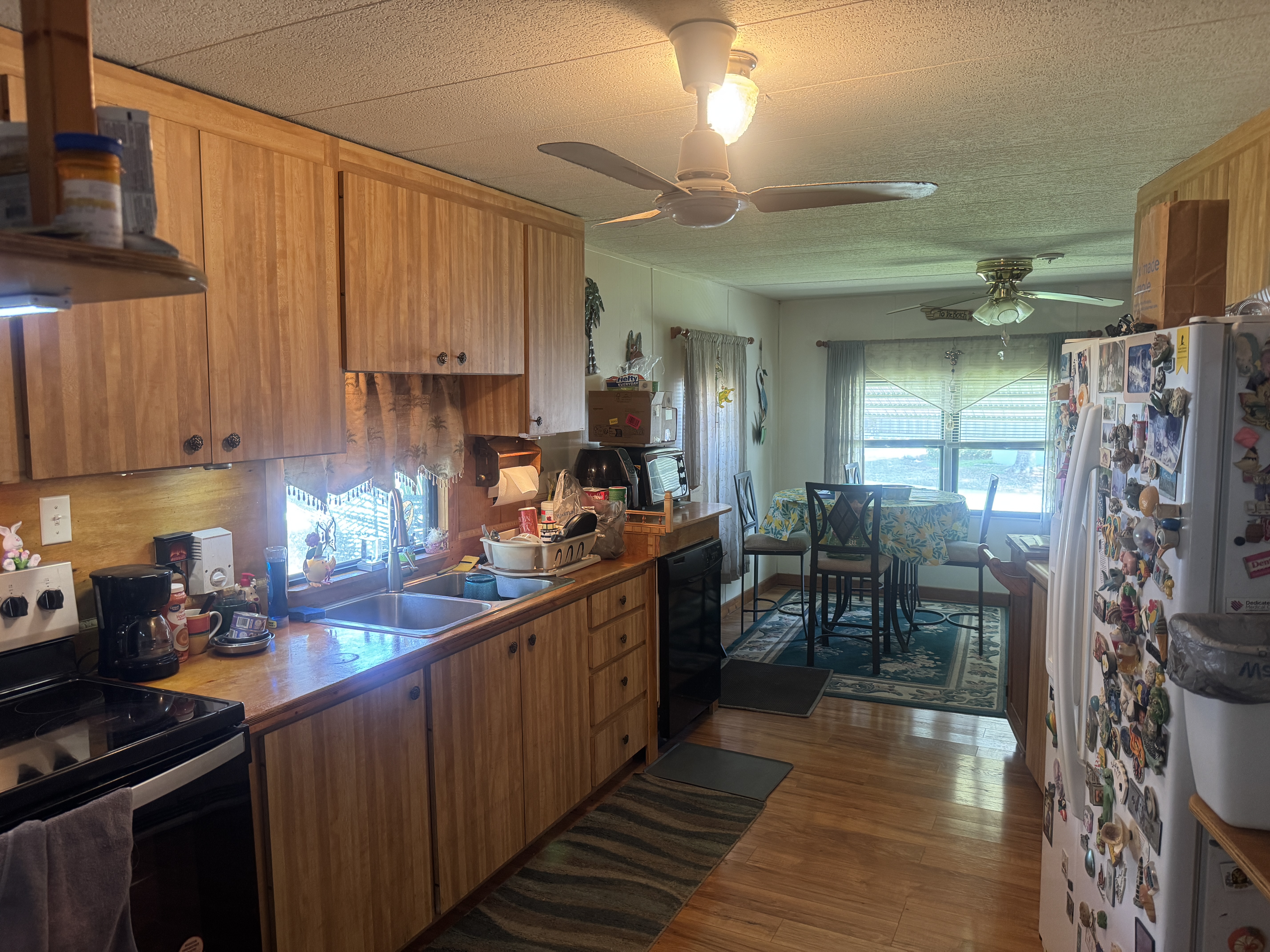 5518 Whistling Tree Lane, Bradenton, Florida 34222, 2 Bedrooms Bedrooms, ,1.5 BathroomsBathrooms,55-Plus Mobile Home,For Sale,Whistling Tree Lane,4718