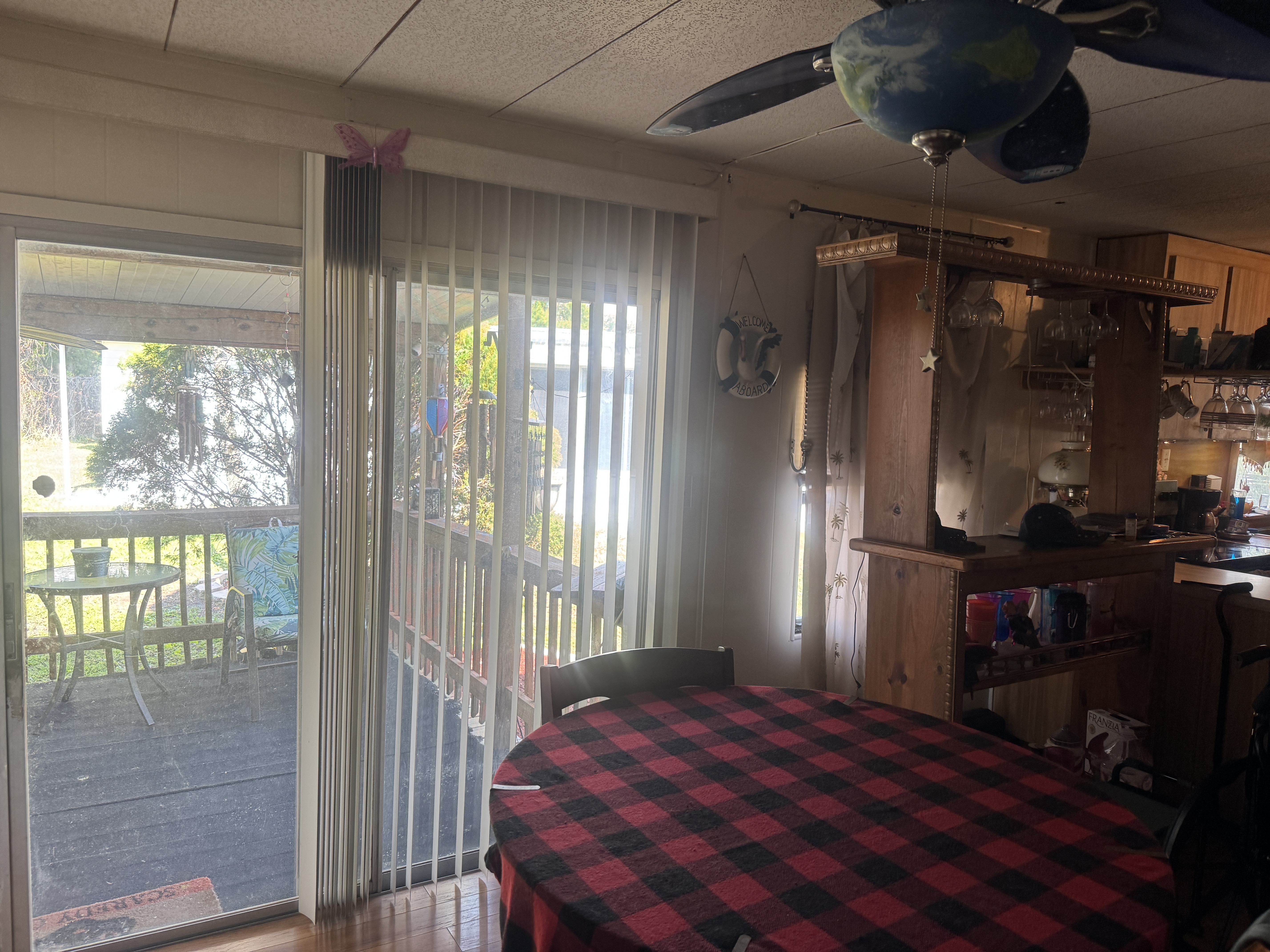 5518 Whistling Tree Lane, Bradenton, Florida 34222, 2 Bedrooms Bedrooms, ,1.5 BathroomsBathrooms,55-Plus Mobile Home,For Sale,Whistling Tree Lane,4718
