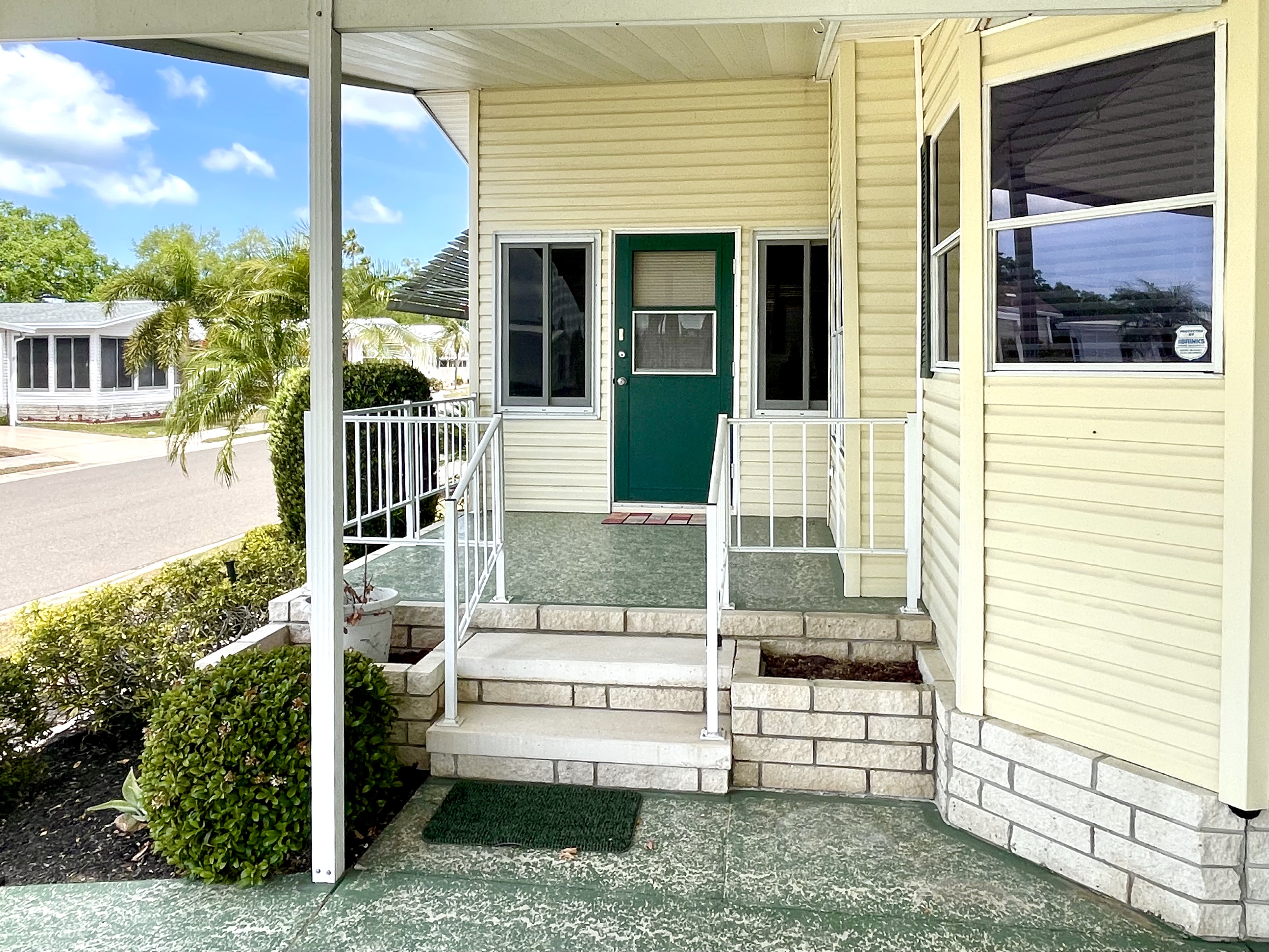 8710 26th Ave E, Palmetto, Florida 34221, 2 Bedrooms Bedrooms, ,2 BathroomsBathrooms,55-Plus Mobile Home,For Sale,26th Ave E,4725