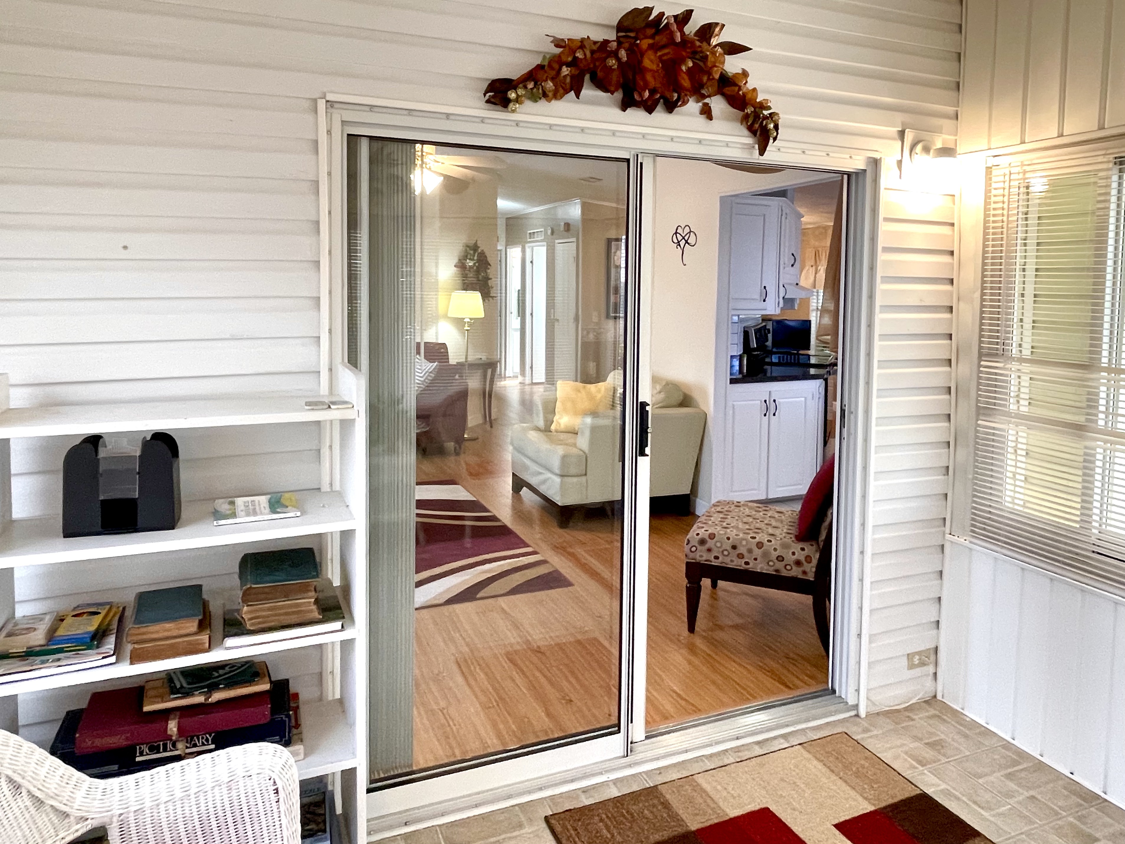 8710 26th Ave E, Palmetto, Florida 34221, 2 Bedrooms Bedrooms, ,2 BathroomsBathrooms,55-Plus Mobile Home,For Sale,26th Ave E,4725