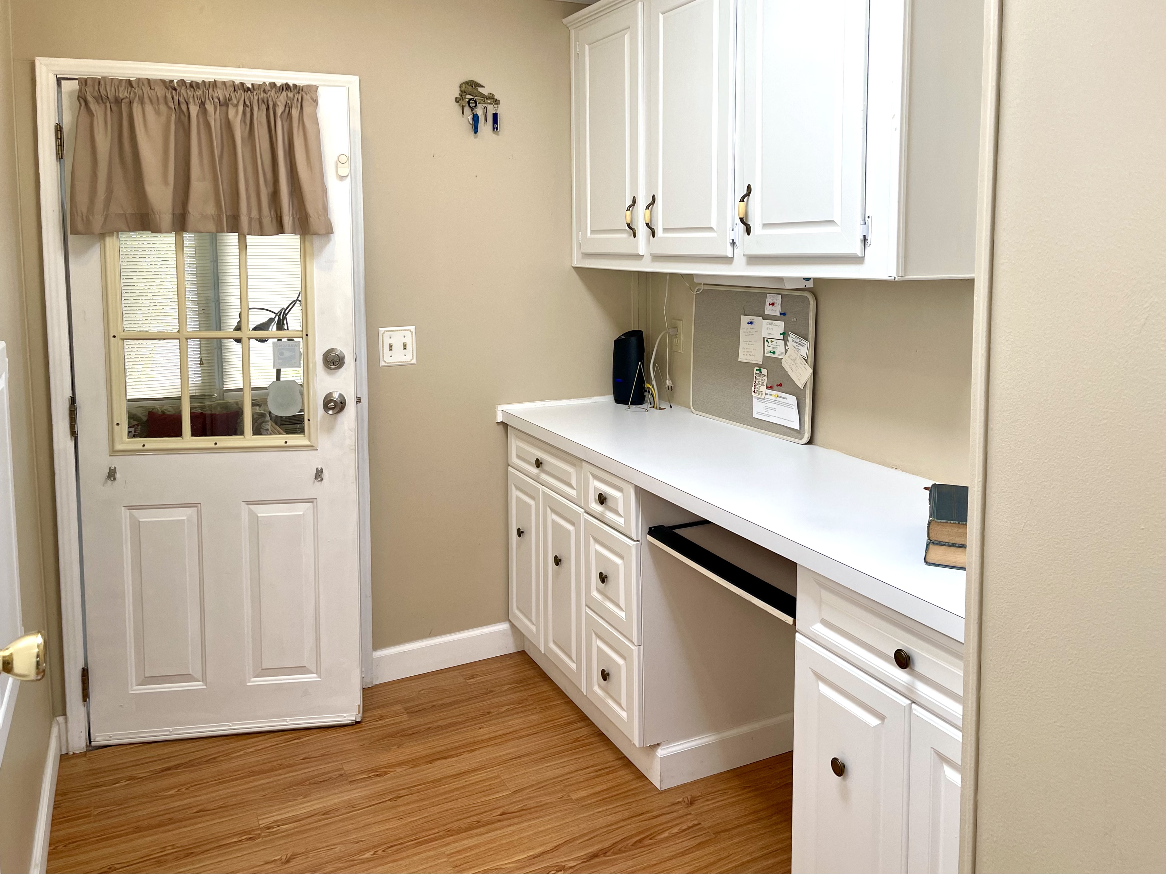 8710 26th Ave E, Palmetto, Florida 34221, 2 Bedrooms Bedrooms, ,2 BathroomsBathrooms,55-Plus Mobile Home,For Sale,26th Ave E,4725