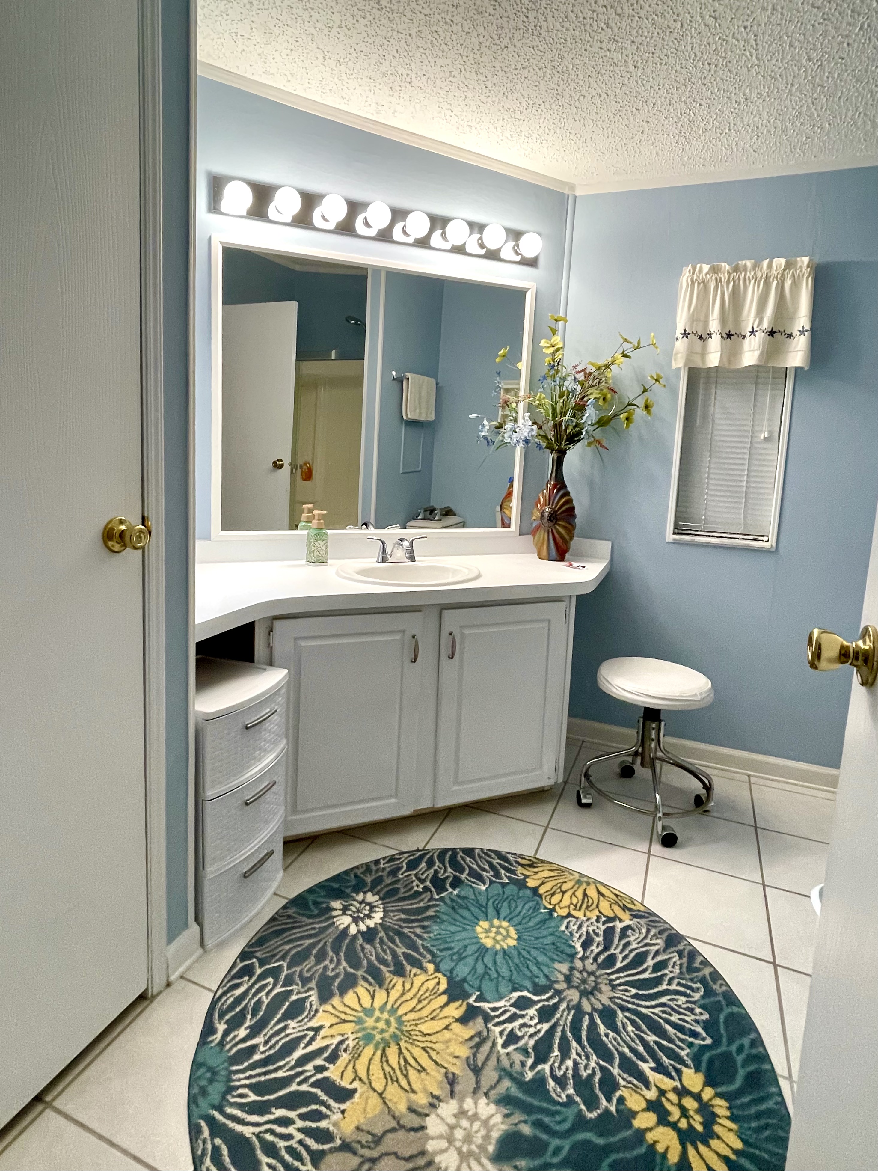 8710 26th Ave E, Palmetto, Florida 34221, 2 Bedrooms Bedrooms, ,2 BathroomsBathrooms,55-Plus Mobile Home,For Sale,26th Ave E,4725