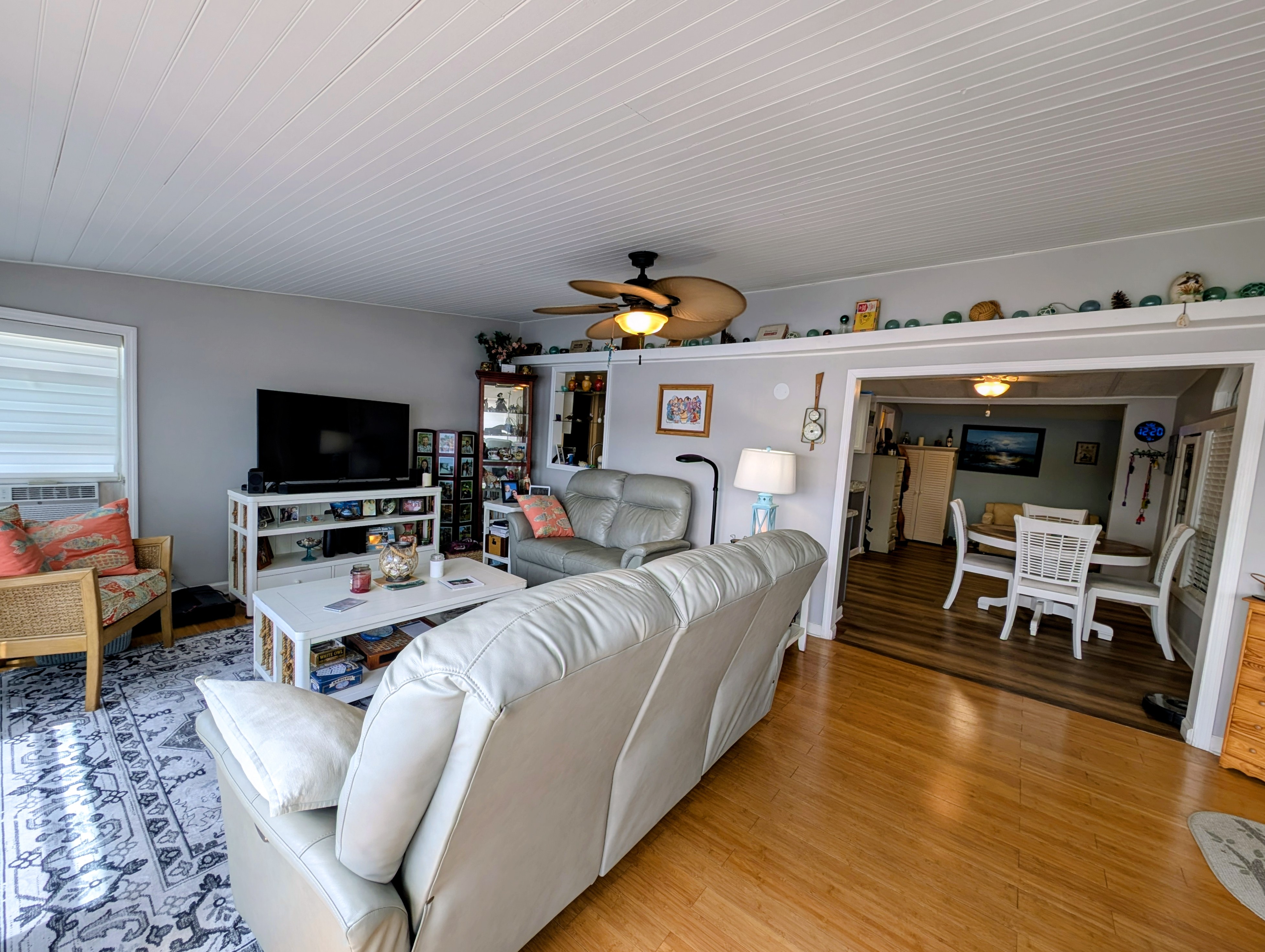 2704 Muddy Creek Ln, Ruskin, Florida 33570, 2 Bedrooms Bedrooms, ,1.5 BathroomsBathrooms,All - Age Mobile Home,For Sale,Muddy Creek Ln,4726