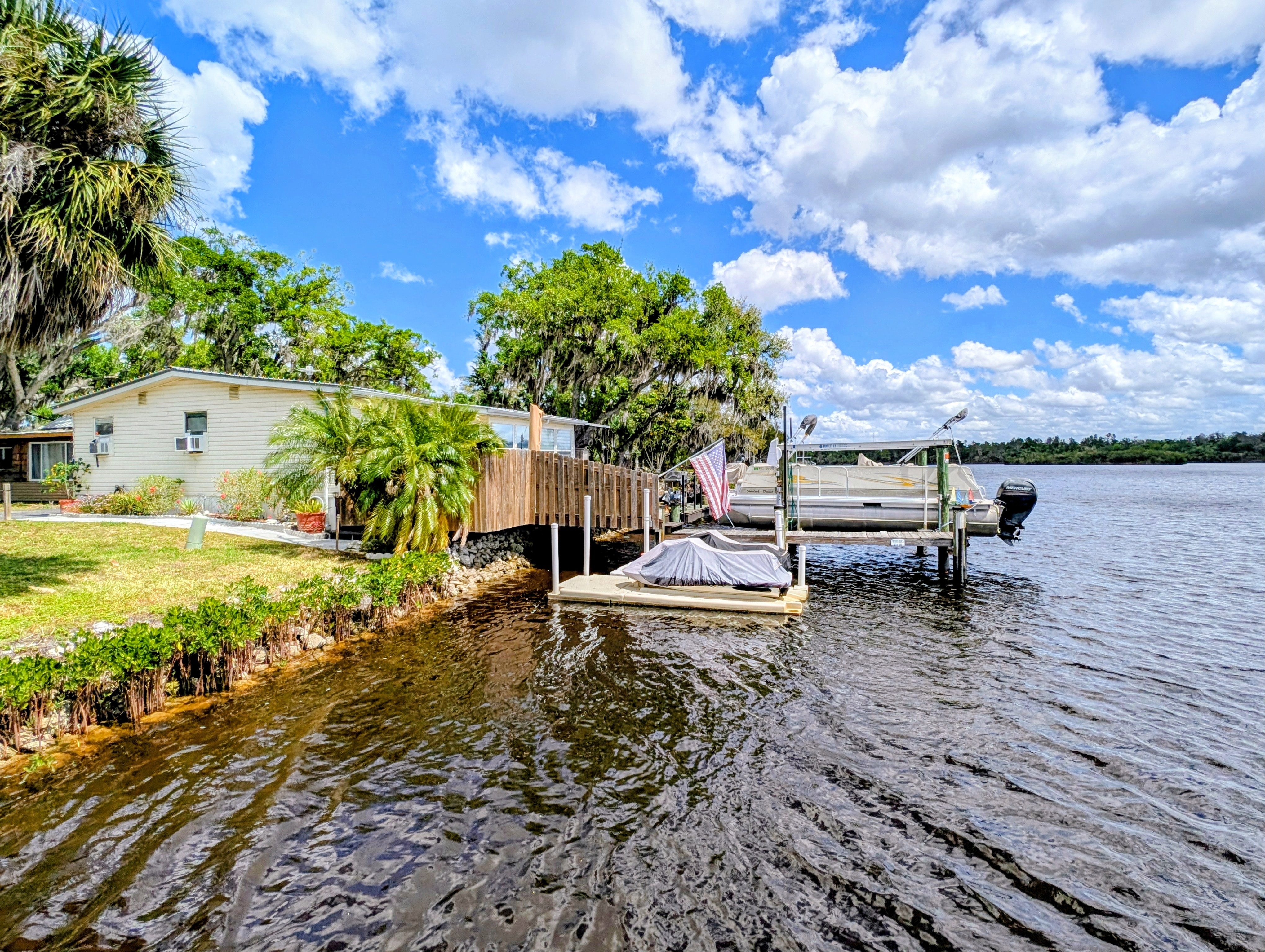 2704 Muddy Creek Ln, Ruskin, Florida 33570, 2 Bedrooms Bedrooms, ,1.5 BathroomsBathrooms,All - Age Mobile Home,For Sale,Muddy Creek Ln,4726
