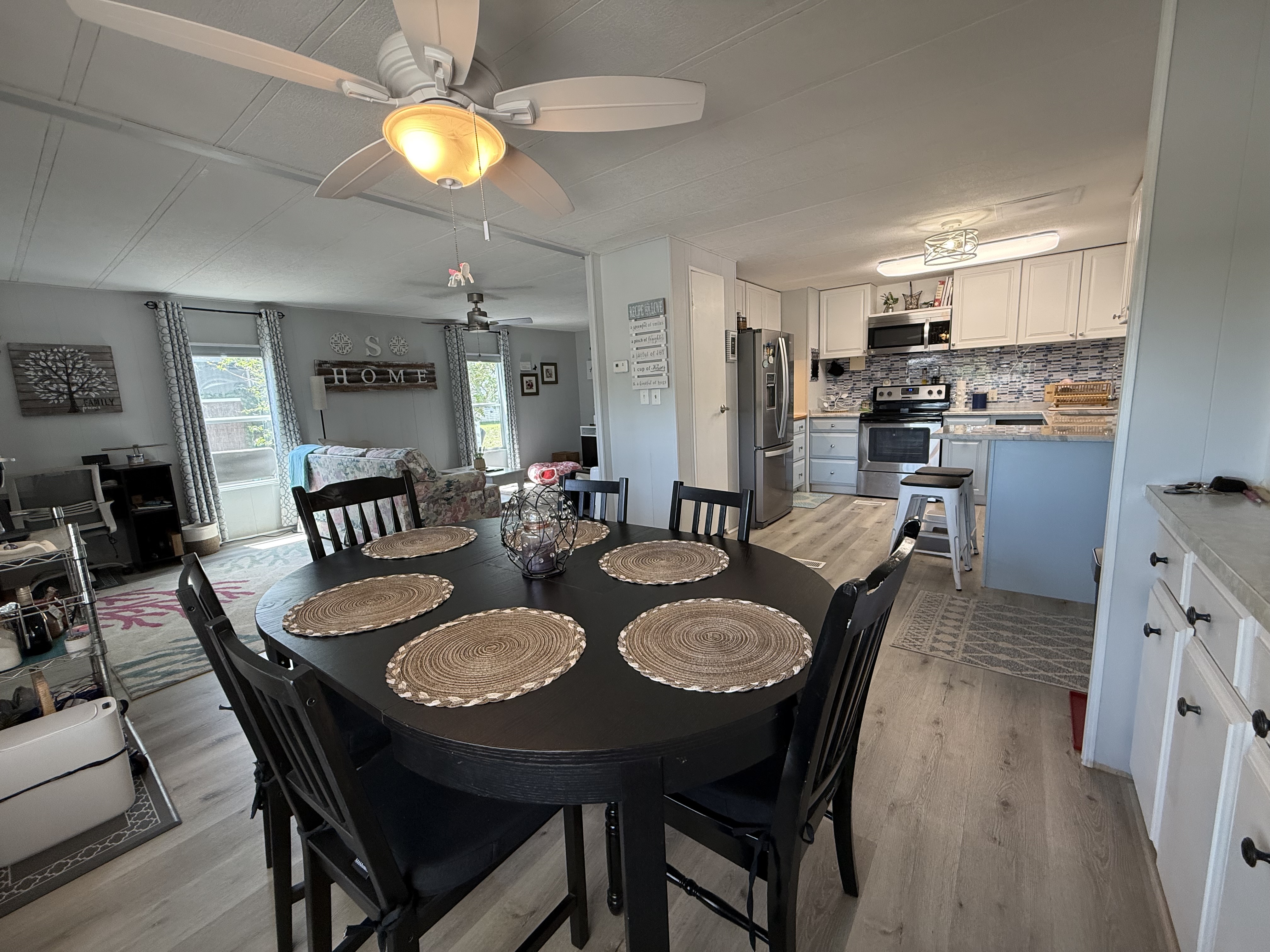 15666 49th St N, Lot 1035, Clearwater, Florida 33762, 2 Bedrooms Bedrooms, ,2 BathroomsBathrooms,55-Plus Mobile Home,For Sale,49th St N, Lot 1035,4728