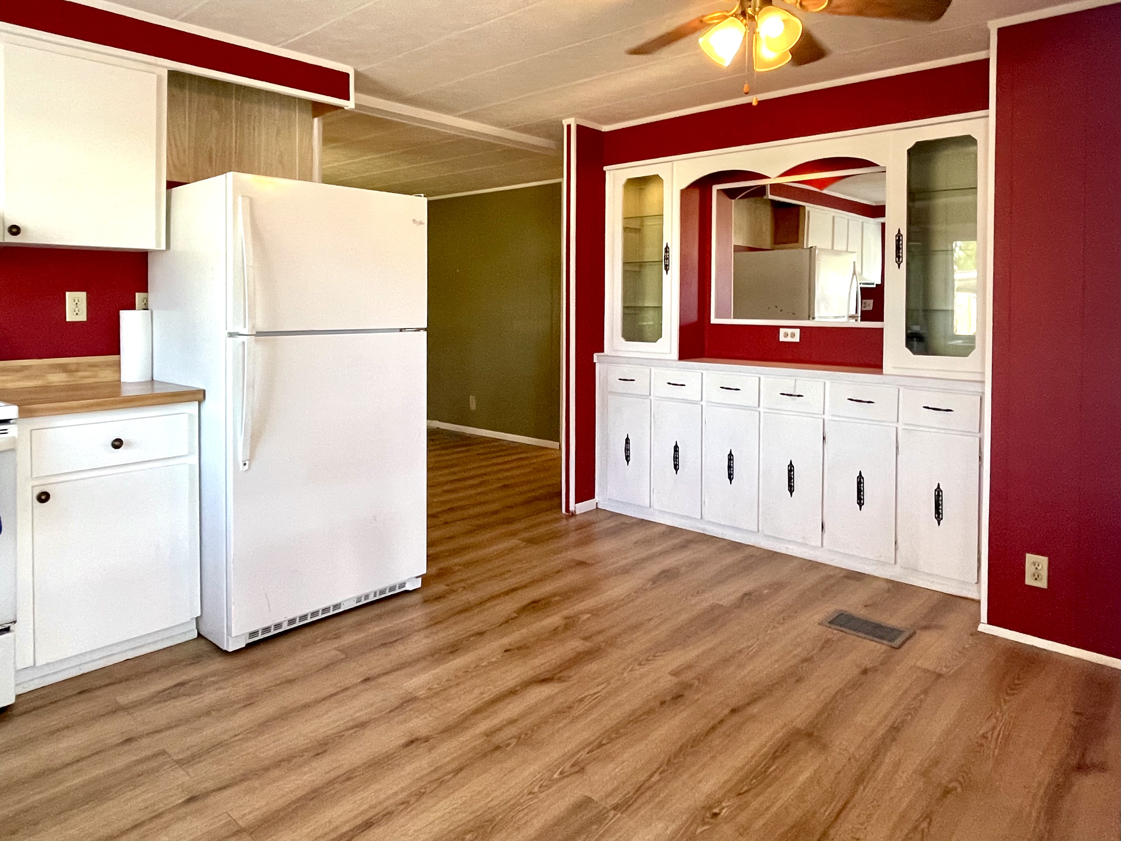 78 Pompano Dr, Ellenton, Florida 34222, 2 Bedrooms Bedrooms, ,2 BathroomsBathrooms,55-Plus Mobile Home,For Sale,Pompano Dr,4731