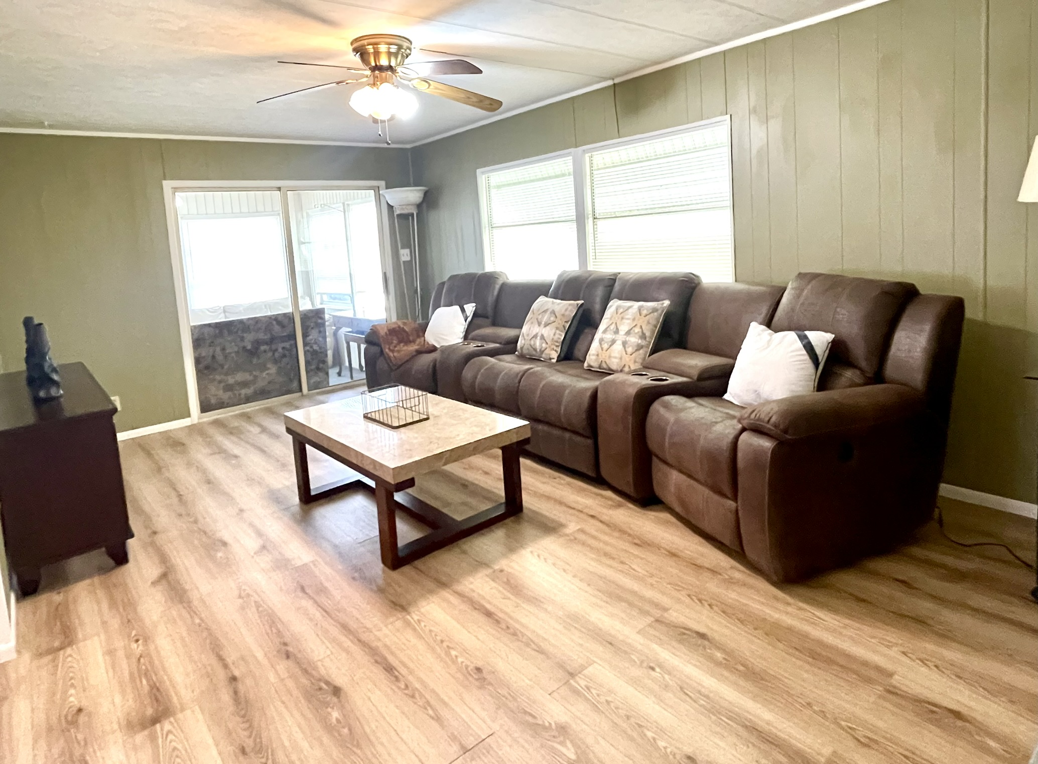 78 Pompano Dr, Ellenton, Florida 34222, 2 Bedrooms Bedrooms, ,2 BathroomsBathrooms,55-Plus Mobile Home,For Sale,Pompano Dr,4731