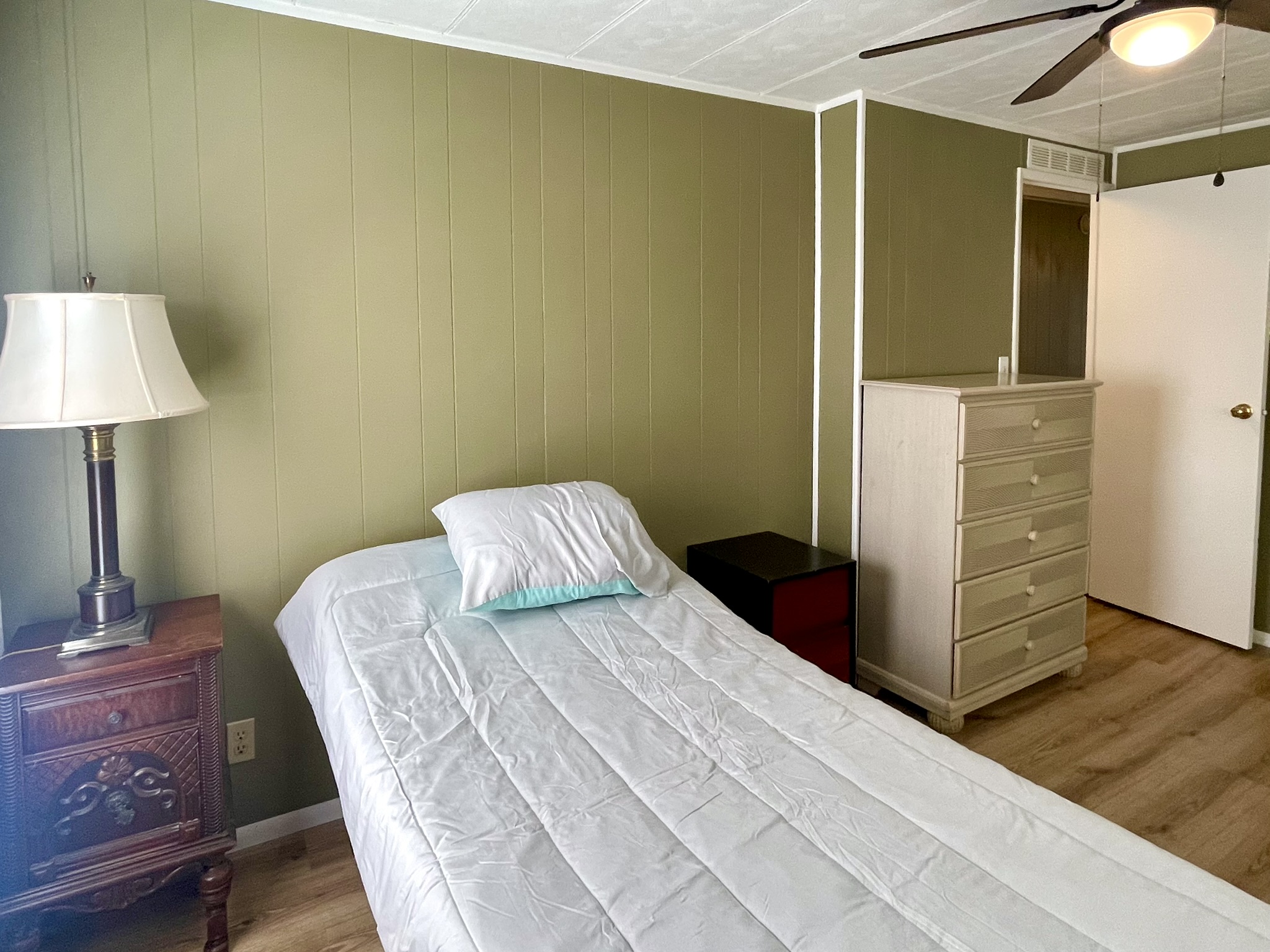78 Pompano Dr, Ellenton, Florida 34222, 2 Bedrooms Bedrooms, ,2 BathroomsBathrooms,55-Plus Mobile Home,For Sale,Pompano Dr,4731