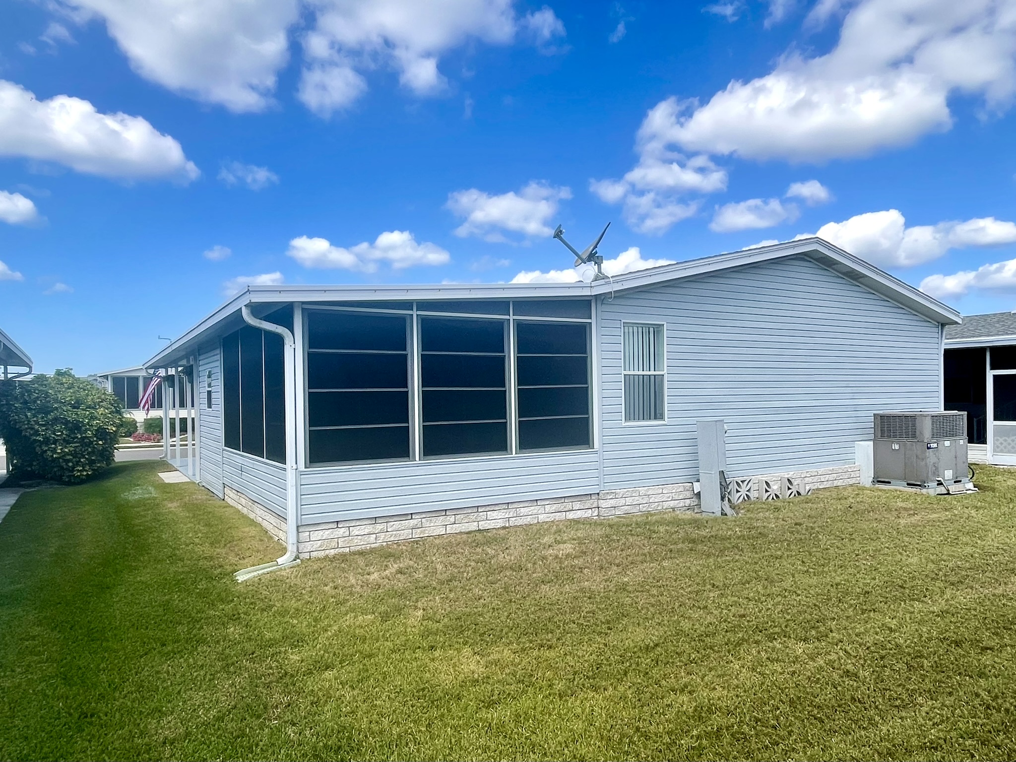8704 27th Ave E, Palmetto, Florida 34221, 3 Bedrooms Bedrooms, ,2 BathroomsBathrooms,55-Plus Mobile Home,For Sale,27th Ave E,4732