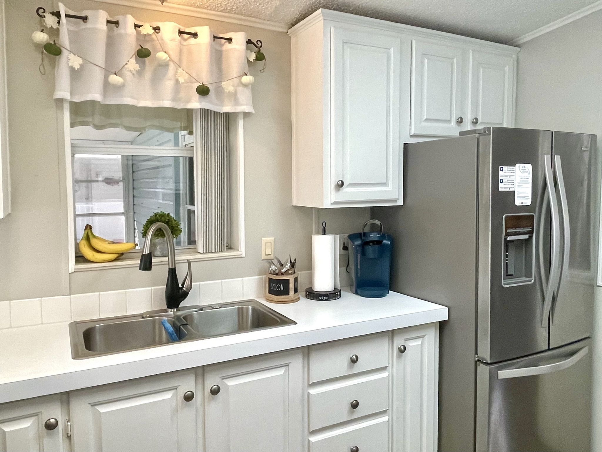 8704 27th Ave E, Palmetto, Florida 34221, 3 Bedrooms Bedrooms, ,2 BathroomsBathrooms,55-Plus Mobile Home,For Sale,27th Ave E,4732