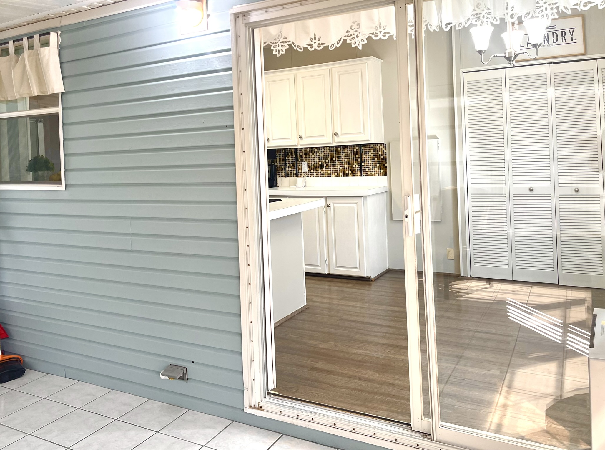 8704 27th Ave E, Palmetto, Florida 34221, 3 Bedrooms Bedrooms, ,2 BathroomsBathrooms,55-Plus Mobile Home,For Sale,27th Ave E,4732