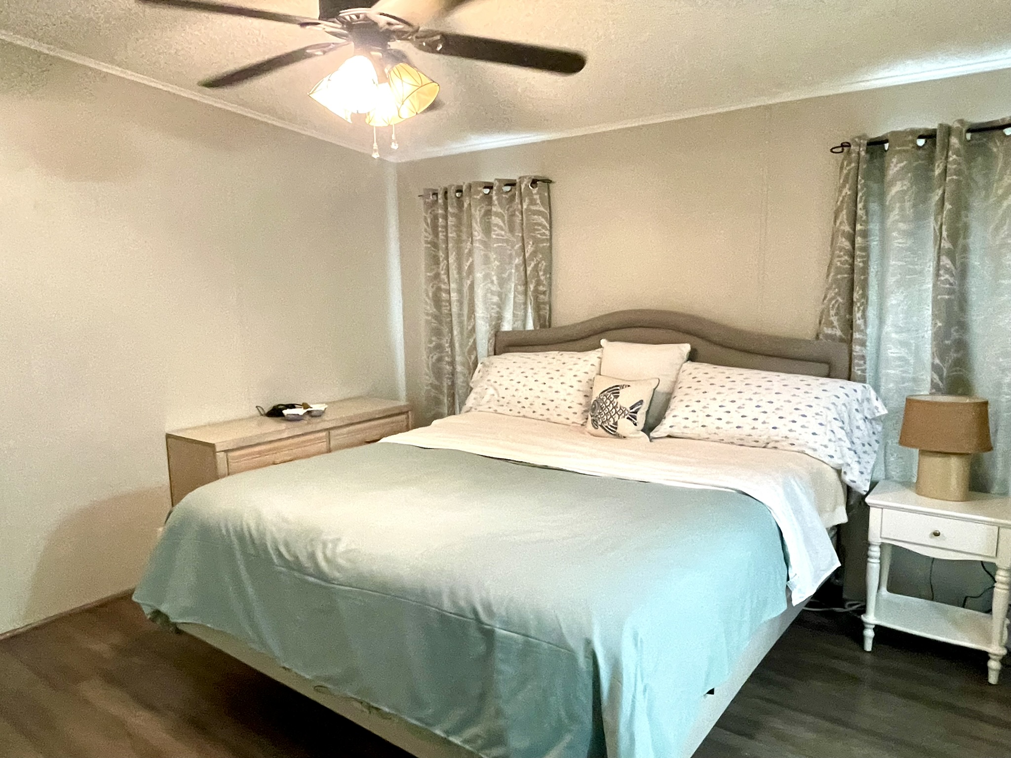 8704 27th Ave E, Palmetto, Florida 34221, 3 Bedrooms Bedrooms, ,2 BathroomsBathrooms,55-Plus Mobile Home,For Sale,27th Ave E,4732