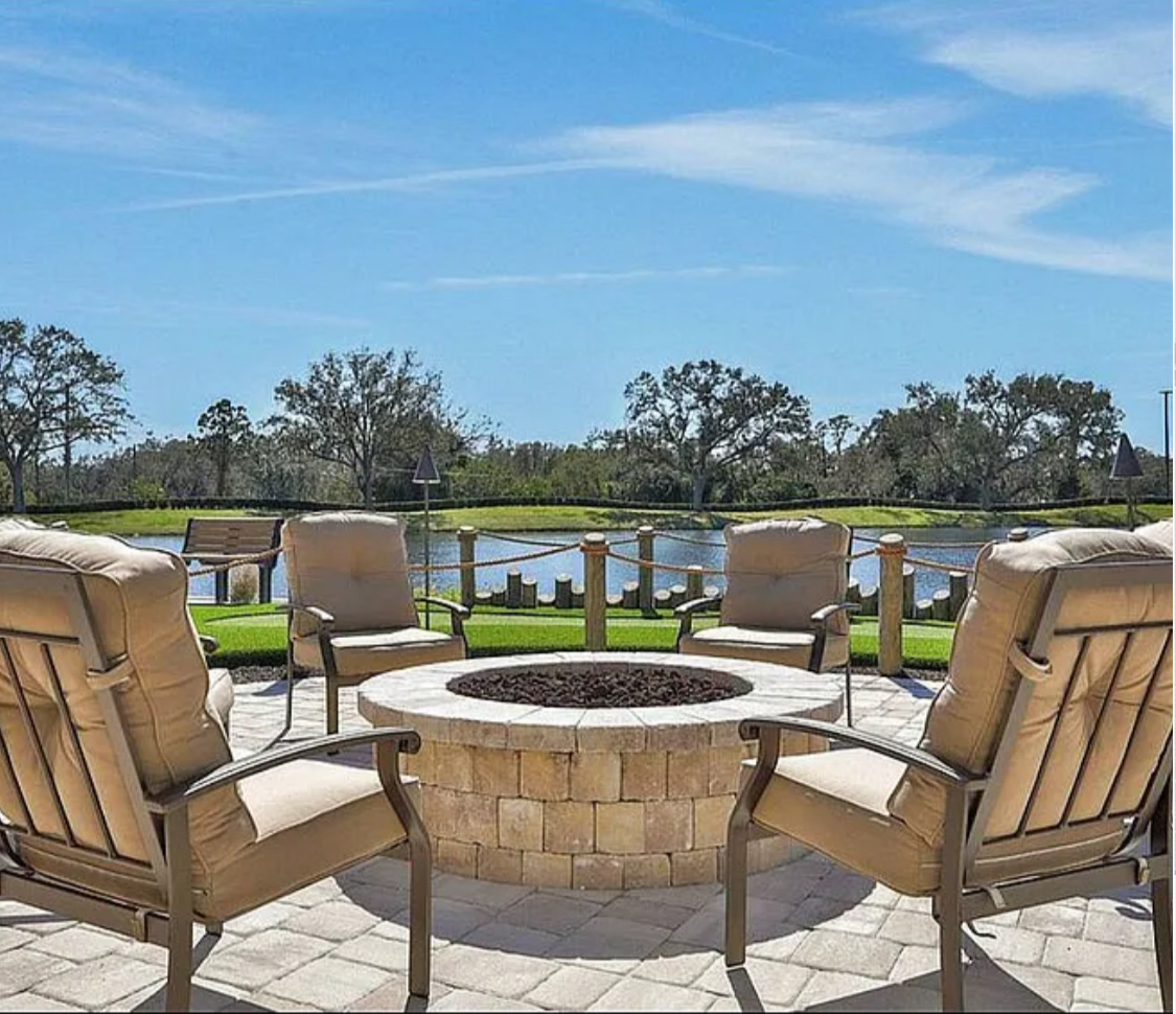 8704 27th Ave E, Palmetto, Florida 34221, 3 Bedrooms Bedrooms, ,2 BathroomsBathrooms,55-Plus Mobile Home,For Sale,27th Ave E,4732