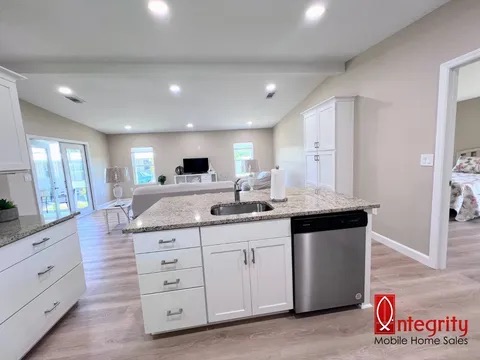 2934 Cimarron Cove, Sarasota, Florida 34234, 2 Bedrooms Bedrooms, ,2 BathroomsBathrooms,55-Plus Mobile Home,For Sale,Cimarron Cove,4737