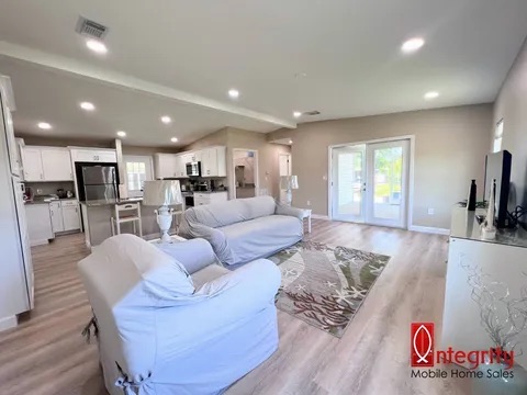 2934 Cimarron Cove, Sarasota, Florida 34234, 2 Bedrooms Bedrooms, ,2 BathroomsBathrooms,55-Plus Mobile Home,For Sale,Cimarron Cove,4737