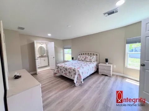 2934 Cimarron Cove, Sarasota, Florida 34234, 2 Bedrooms Bedrooms, ,2 BathroomsBathrooms,55-Plus Mobile Home,For Sale,Cimarron Cove,4737
