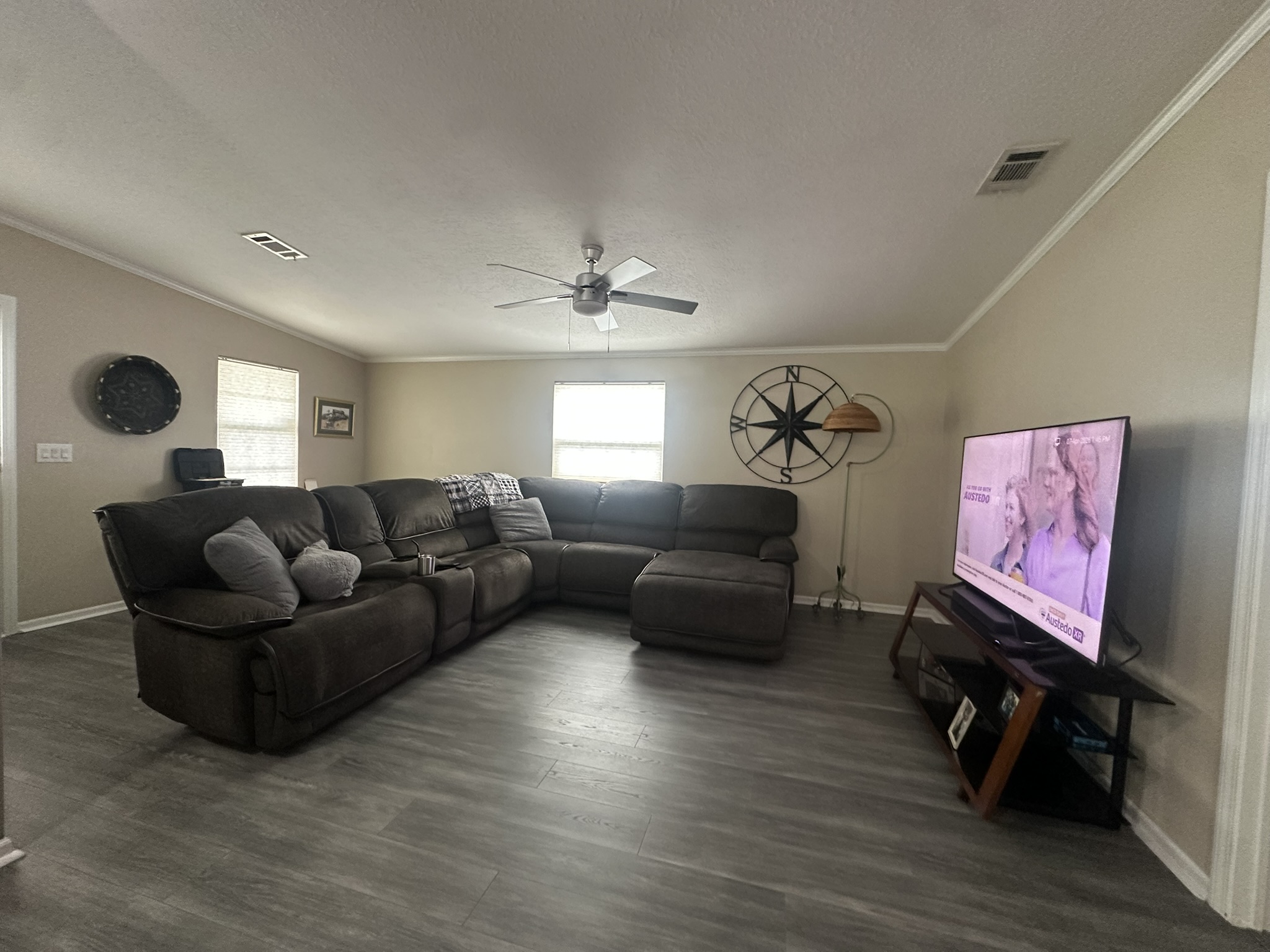 10361 Bay Street NE, St Petersburg, Florida 33716, 2 Bedrooms Bedrooms, ,2 BathroomsBathrooms,55-Plus Mobile Home,For Sale,Bay Street NE,4738