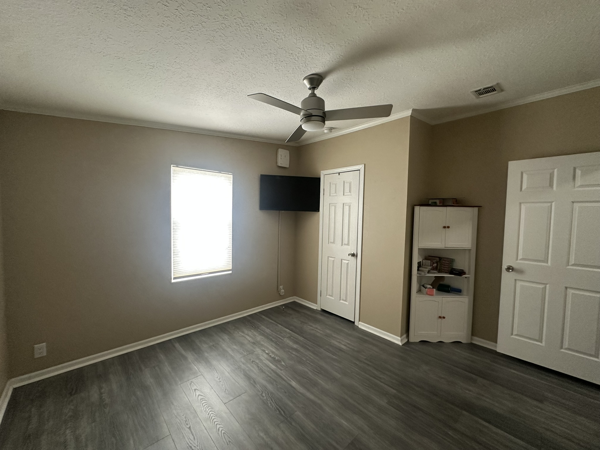 10361 Bay Street NE, St Petersburg, Florida 33716, 2 Bedrooms Bedrooms, ,2 BathroomsBathrooms,55-Plus Mobile Home,For Sale,Bay Street NE,4738