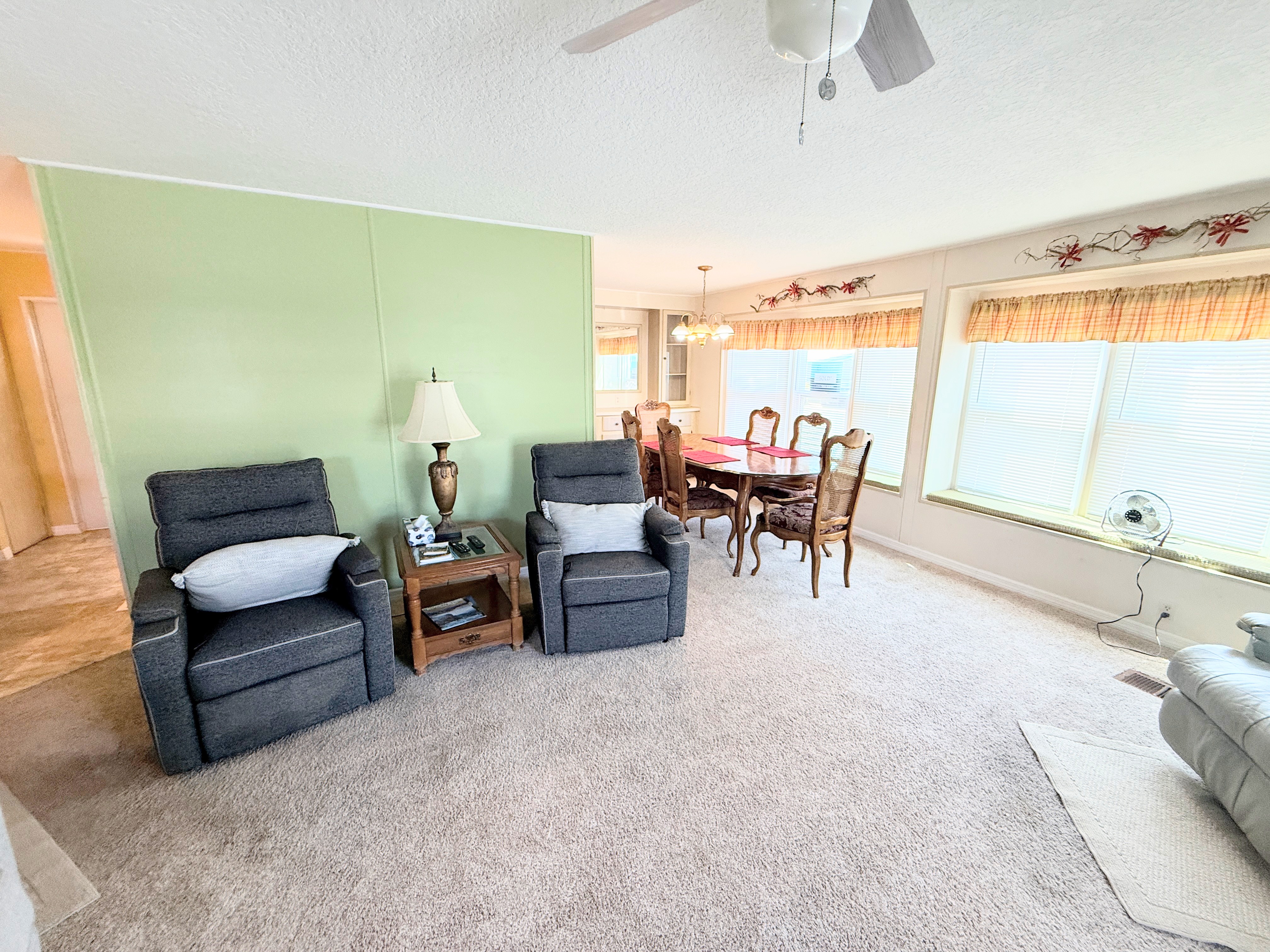 12100 Seminole Blvd, Lot 219, Largo, Florida 33778, 2 Bedrooms Bedrooms, ,2 BathroomsBathrooms,55-Plus Mobile Home,For Sale,Seminole Blvd, Lot 219,4739