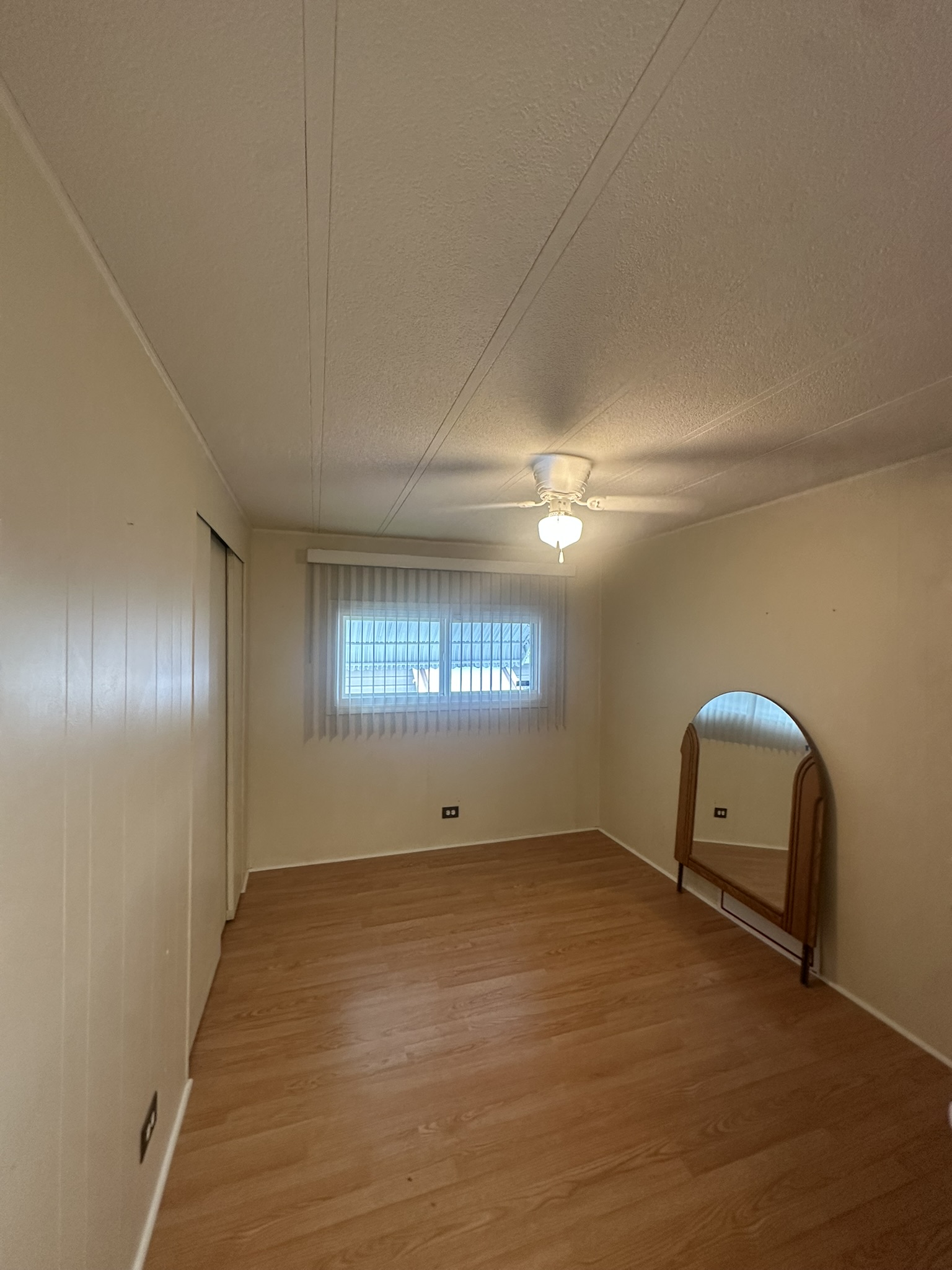 10743 1st Way N, St Petersburg, Florida 33716, 2 Bedrooms Bedrooms, ,2 BathroomsBathrooms,55-Plus Mobile Home,For Sale,1st Way N,4743