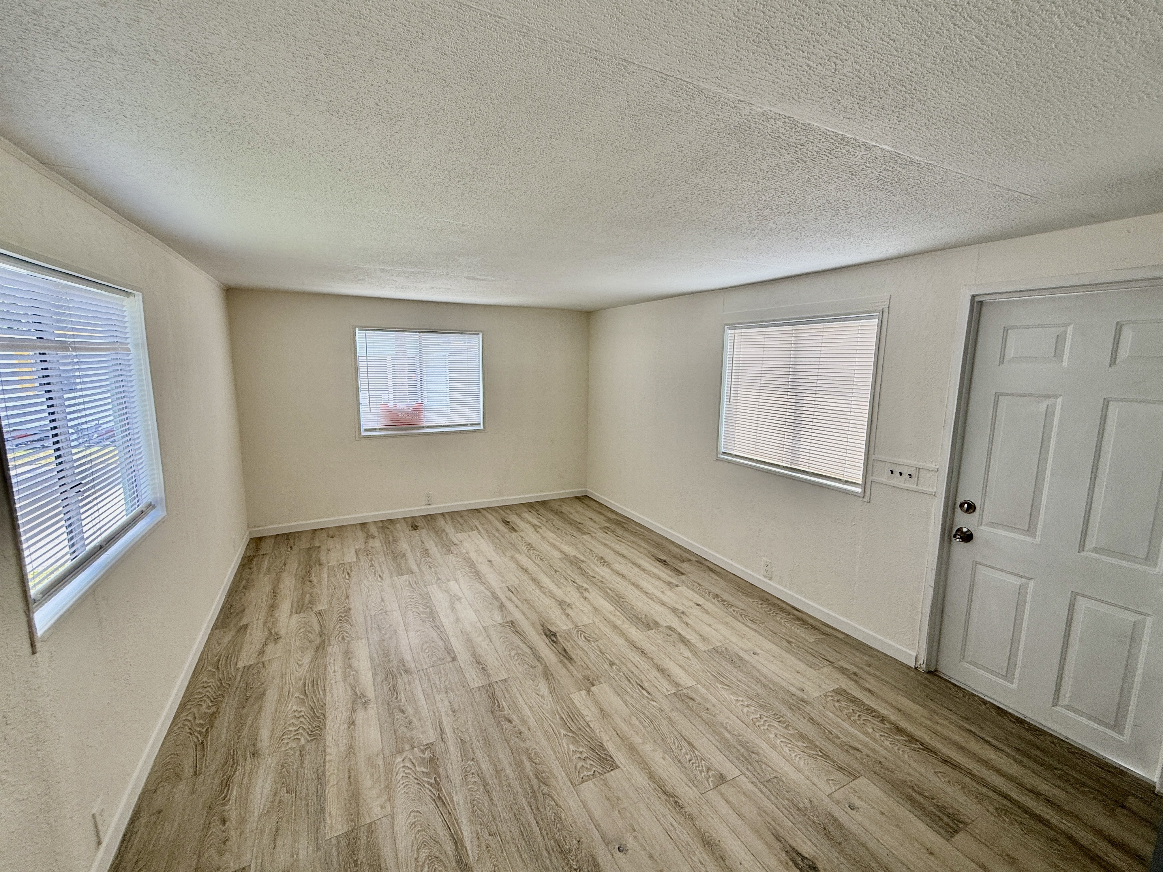 9204 66th St N, Lot 37, Pinellas Park, Florida 33782, 1 Bedroom Bedrooms, ,1 BathroomBathrooms,All - Age Mobile Home,For Sale,66th St N, Lot 37,4744