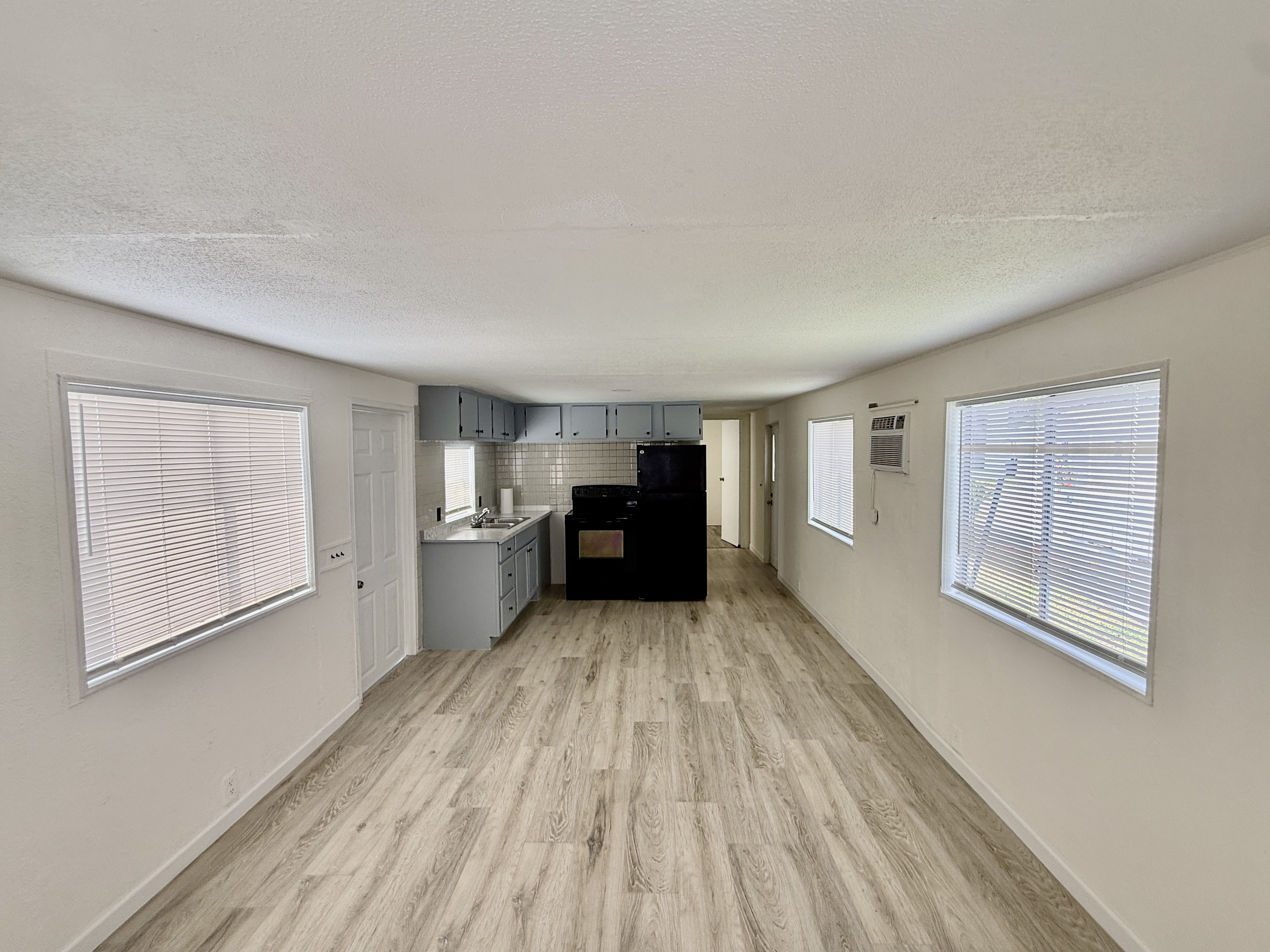 9204 66th St N, Lot 37, Pinellas Park, Florida 33782, 1 Bedroom Bedrooms, ,1 BathroomBathrooms,All - Age Mobile Home,For Sale,66th St N, Lot 37,4744