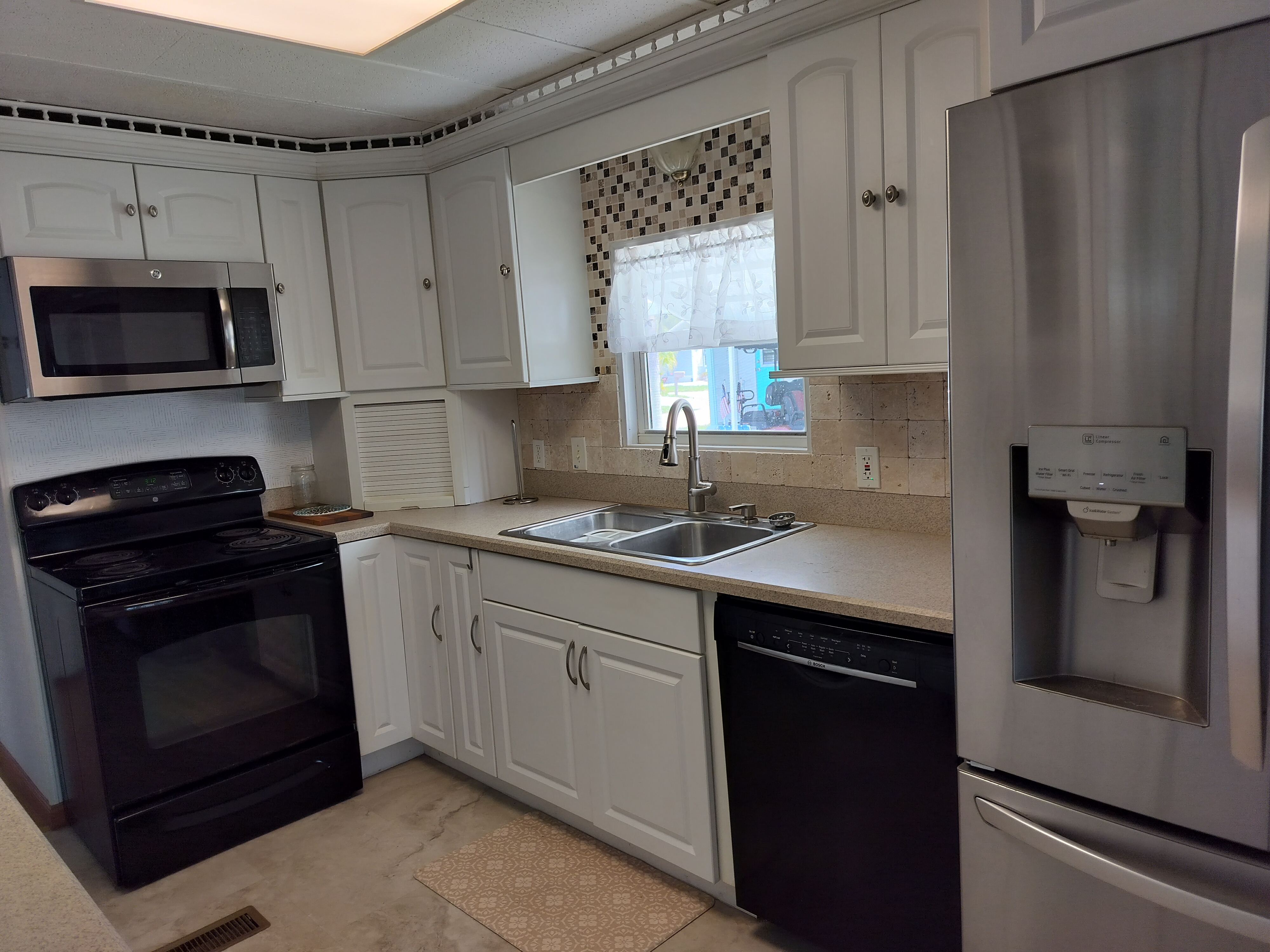 39 Montilla Way, 34952, Florida 34953, 2 Bedrooms Bedrooms, ,2 BathroomsBathrooms,55-Plus Mobile Home,For Sale,Montilla Way,4747