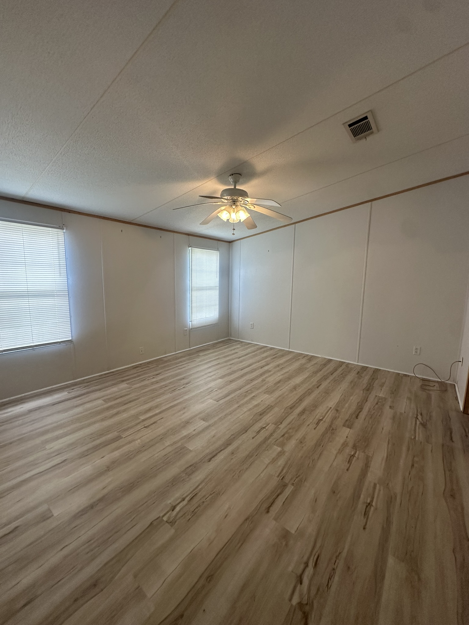8204 Monitor Dr, New Port Richey, Florida 34653, 2 Bedrooms Bedrooms, ,2 BathroomsBathrooms,55-Plus Mobile Home,For Sale,Monitor Dr,4750