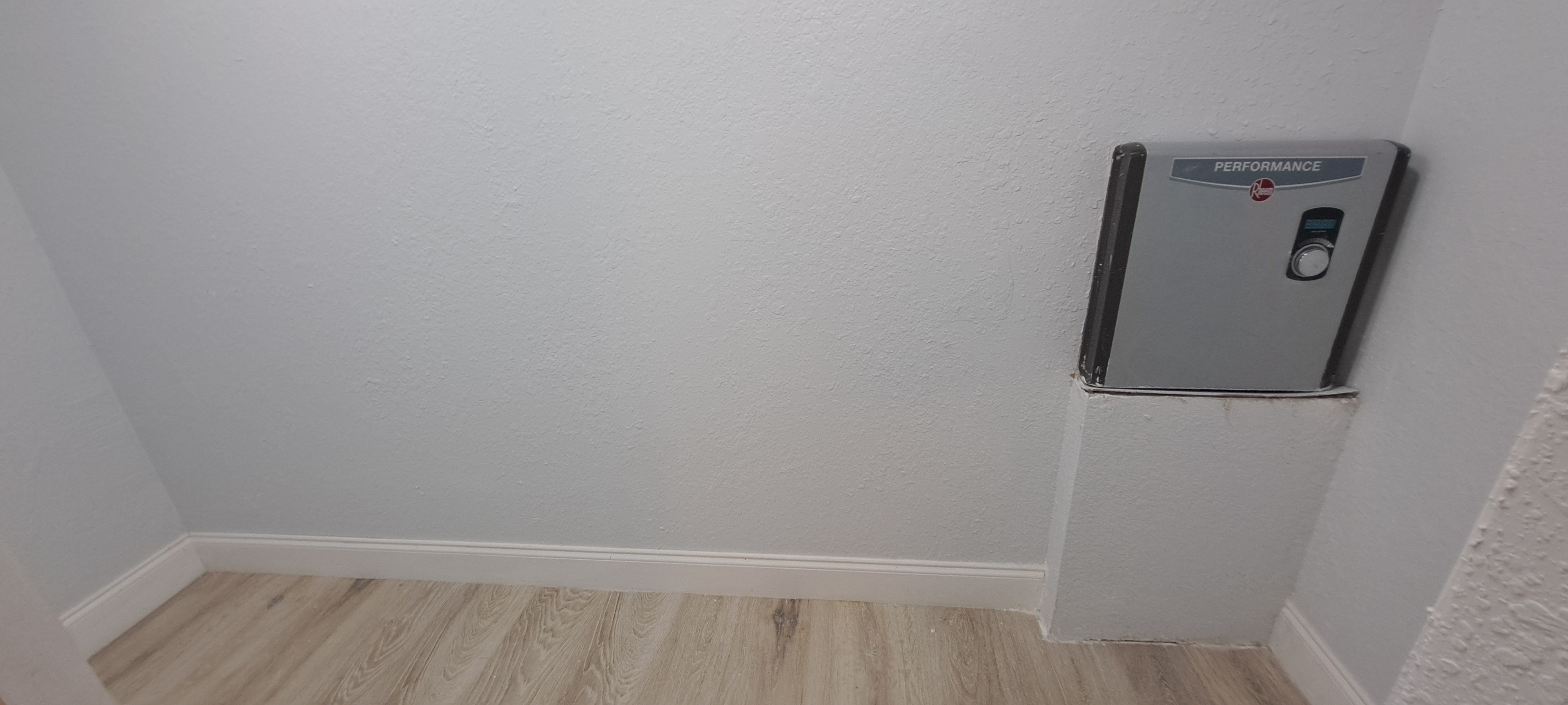 93118 4th St, Pinellas Park, Florida 33782, 3 Bedrooms Bedrooms, ,1 BathroomBathrooms,55-Plus Mobile Home,For Sale,4th St,4751