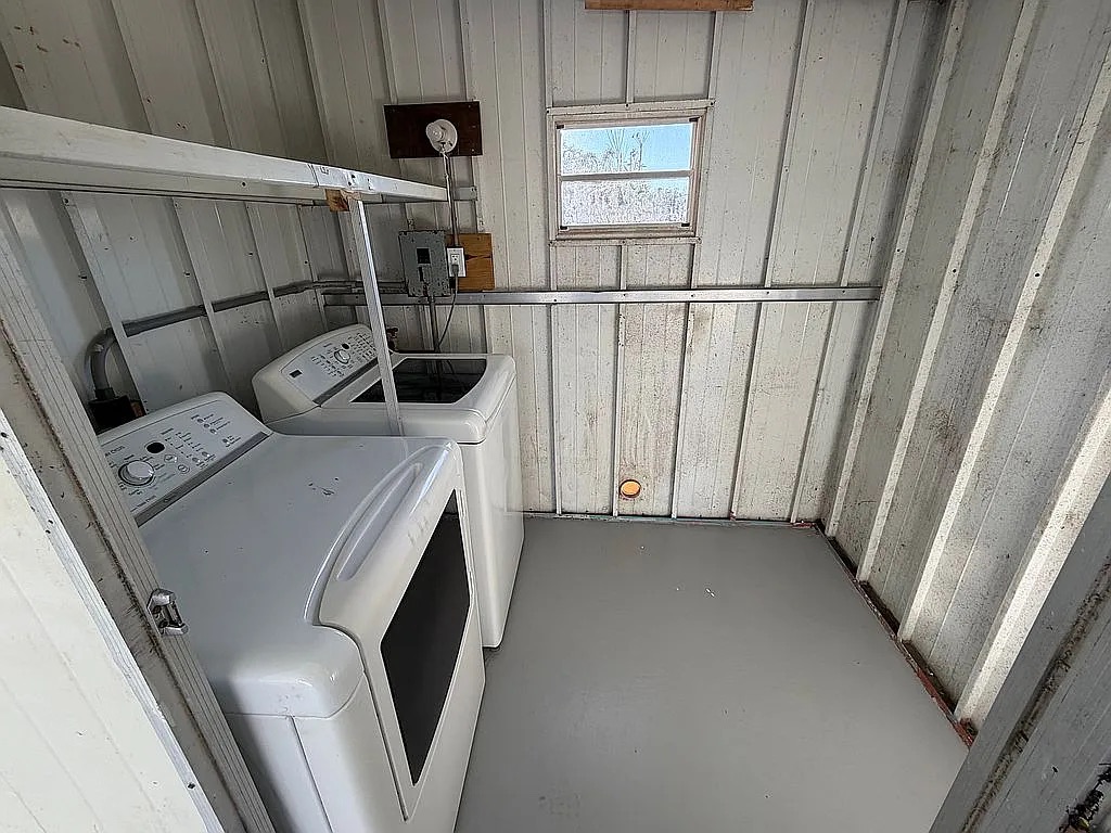 5507 Pinecrest Dr, New Port Richey, Florida 34653, 2 Bedrooms Bedrooms, ,1 BathroomBathrooms,55-Plus Mobile Home,For Sale,Pinecrest Dr,4754