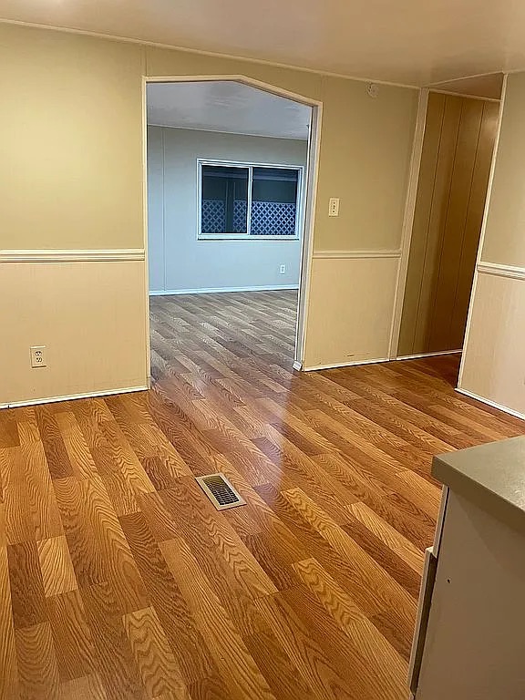 5507 Pinecrest Dr, New Port Richey, Florida 34653, 2 Bedrooms Bedrooms, ,1 BathroomBathrooms,55-Plus Mobile Home,For Sale,Pinecrest Dr,4754