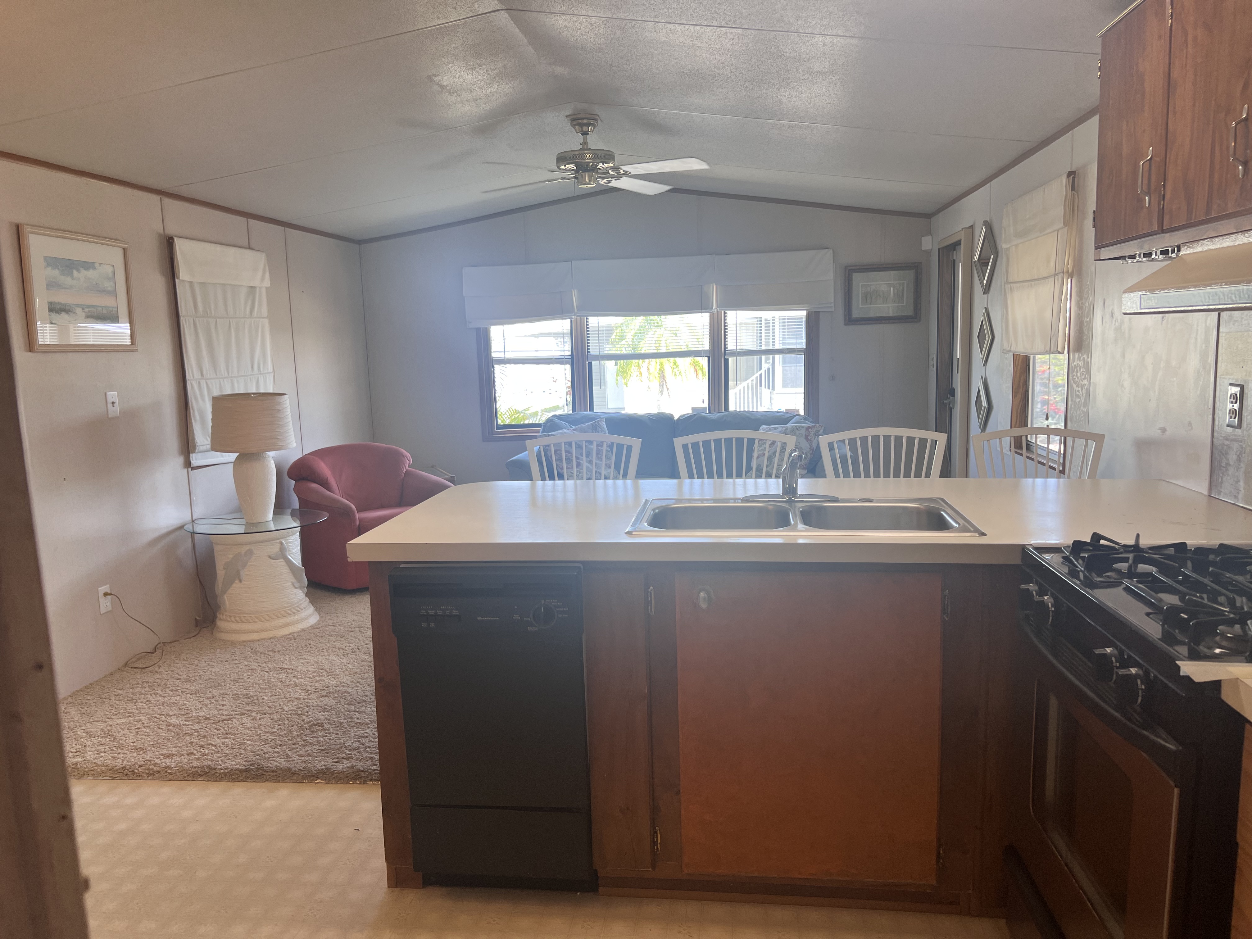 7020 Captain Kidd Ave, Sarasota, Florida 34231, 1 Bedroom Bedrooms, ,1 BathroomBathrooms,55-Plus Mobile Home,For Sale,Captain Kidd Ave,35,4755