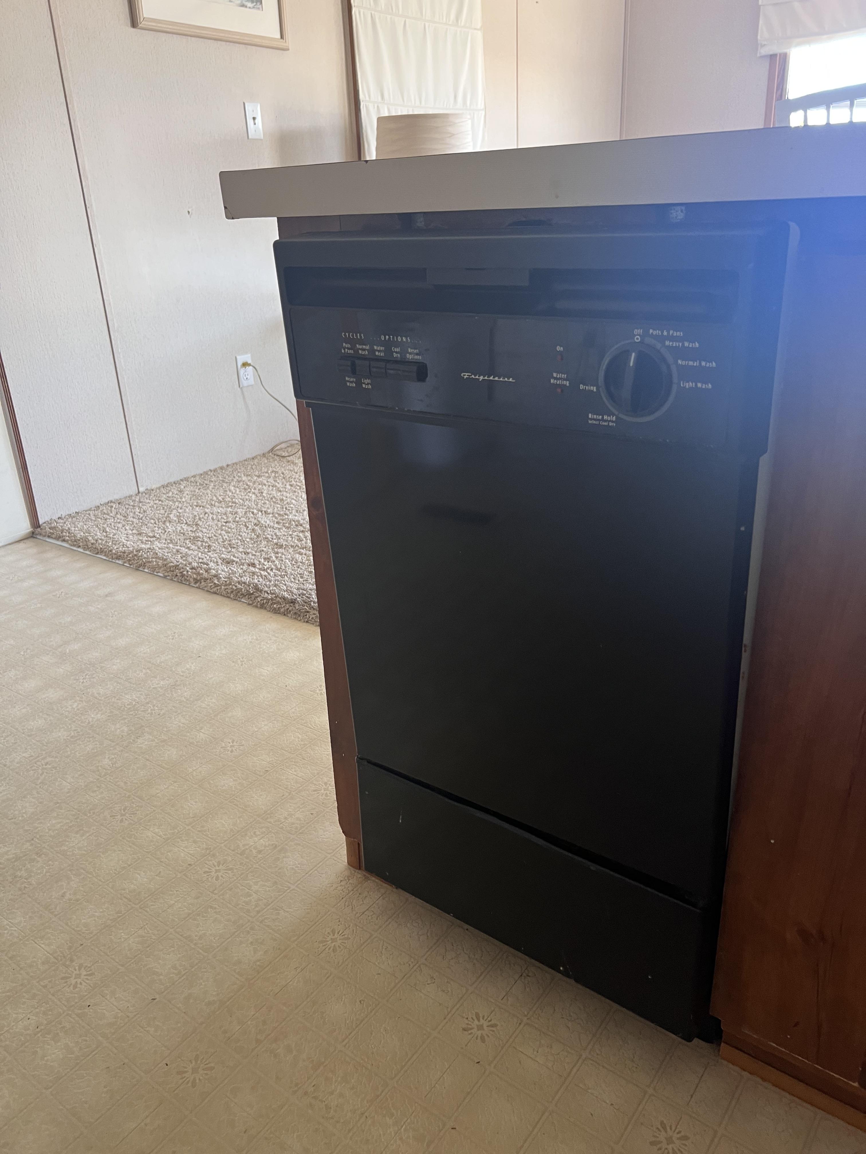 7020 Captain Kidd Ave, Sarasota, Florida 34231, 1 Bedroom Bedrooms, ,1 BathroomBathrooms,55-Plus Mobile Home,For Sale,Captain Kidd Ave,35,4755