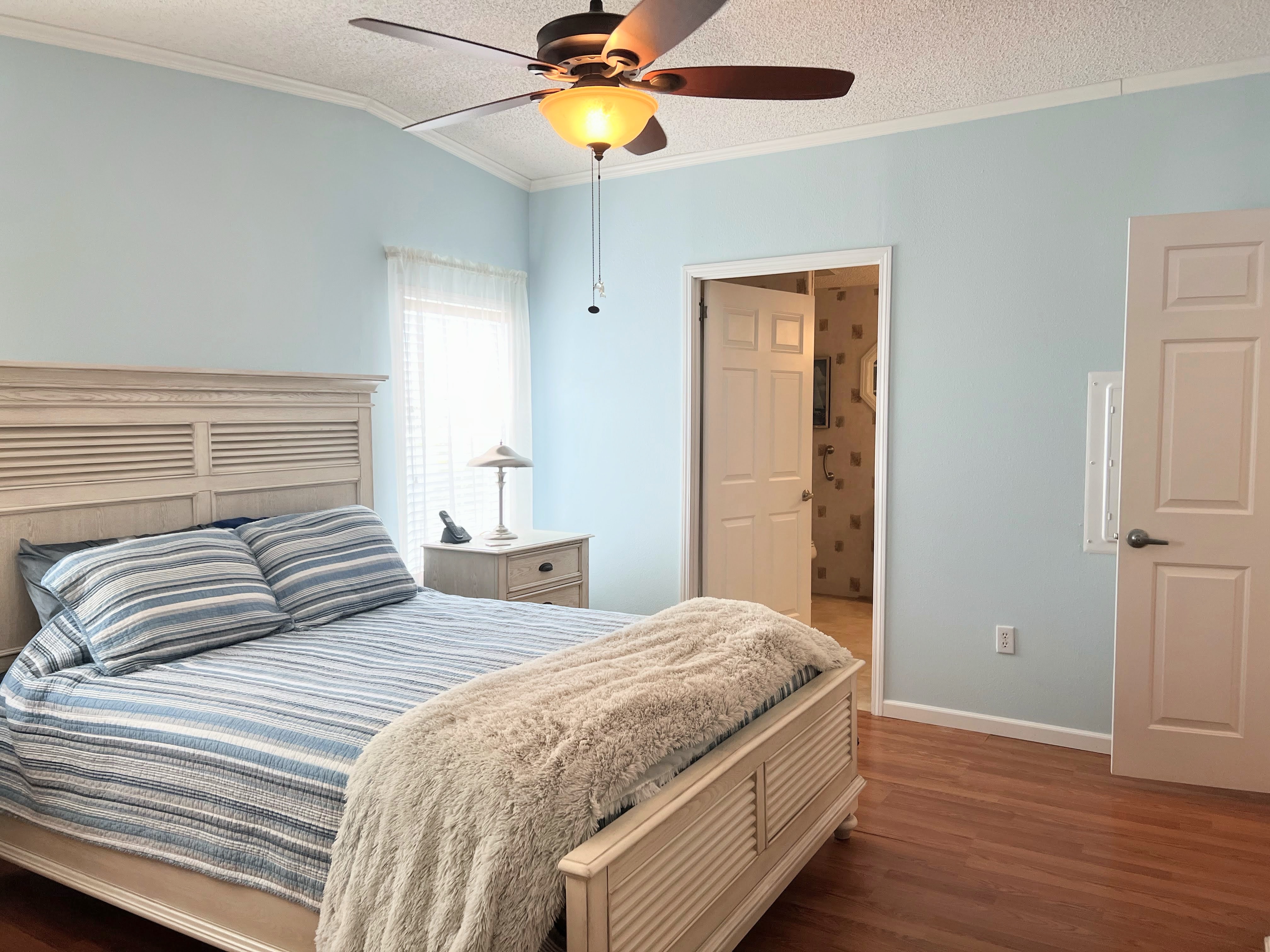 279 Lake Dr, Nokomis, Florida 34275, 2 Bedrooms Bedrooms, ,2 BathroomsBathrooms,55-Plus Mobile Home,For Sale,Lake Dr,4756