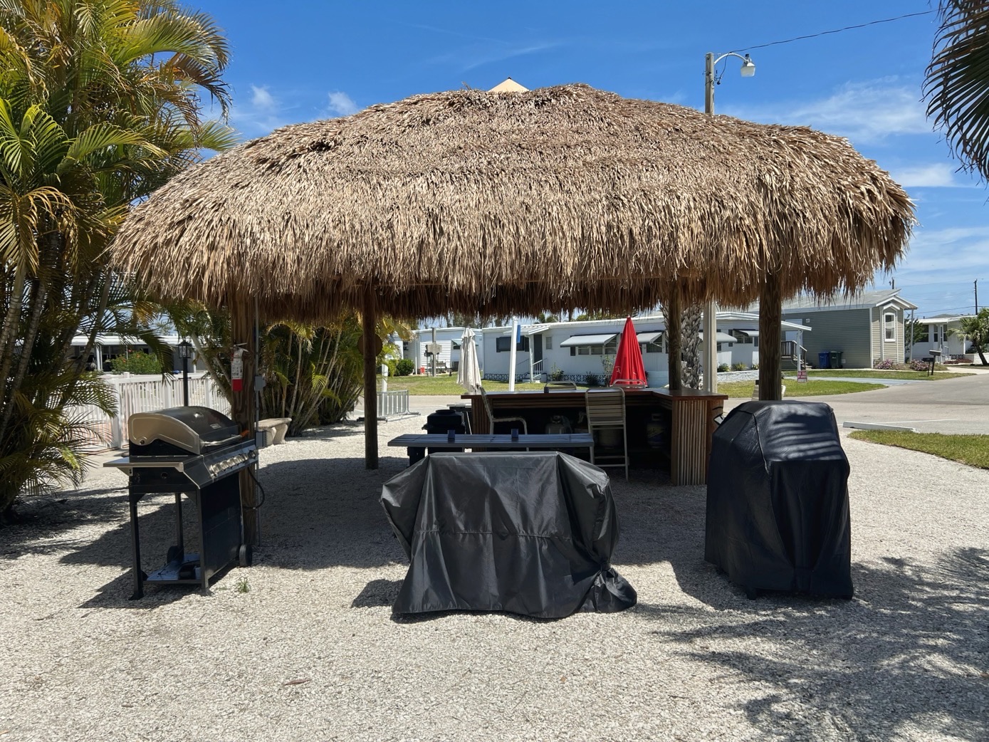 279 Lake Dr, Nokomis, Florida 34275, 2 Bedrooms Bedrooms, ,2 BathroomsBathrooms,55-Plus Mobile Home,For Sale,Lake Dr,4756